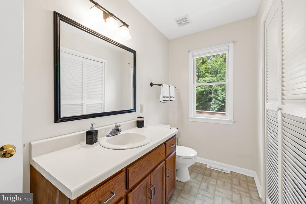 164 OLIVER LN, RUCKERSVILLE, Virginia 22968, 3 Bedrooms Bedrooms, ,2 BathroomsBathrooms,Residential,164 OLIVER LN,VAGR2000870 MLS # VAGR2000870