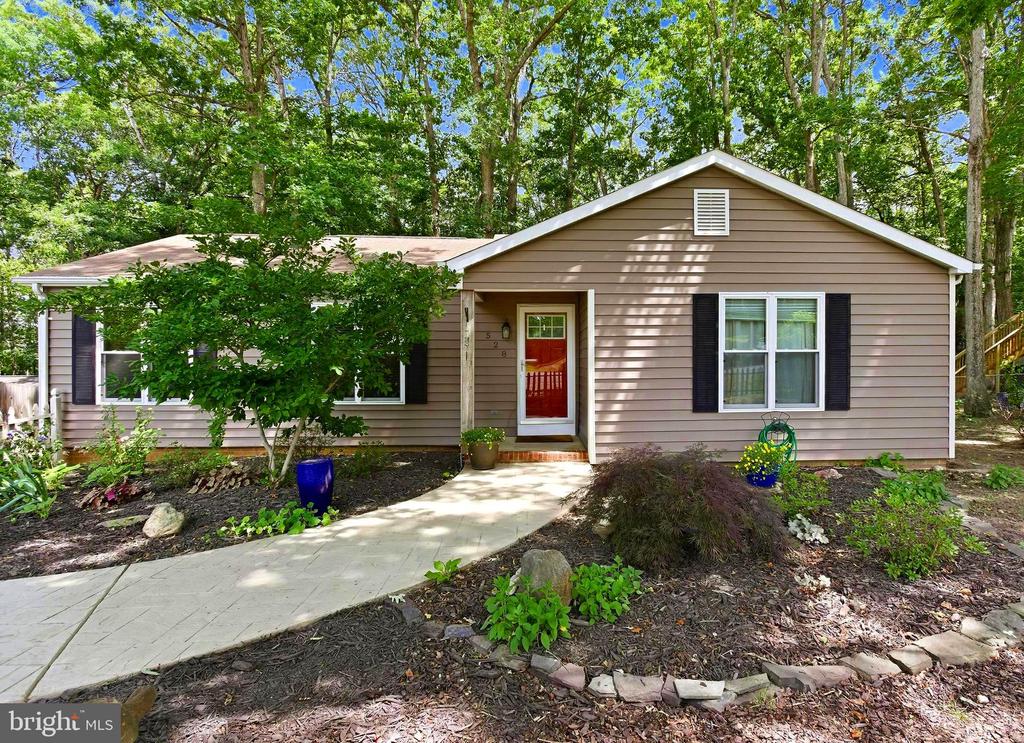 528 PLEASANTS DR, FREDERICKSBURG, Virginia 22407, 3 Bedrooms Bedrooms, ,2 BathroomsBathrooms,Residential,MILL GARDEN,528 PLEASANTS DR,VASP2042672 MLS # VASP2042672 528 PLEASANTS DR, FREDERICKSBURG, Virginia 22407, 3 Bedrooms Bedrooms, ,2 BathroomsBathrooms,Residential,MILL GARDEN,528 PLEASANTS DR,VASP2042672 MLS # VASP2042672