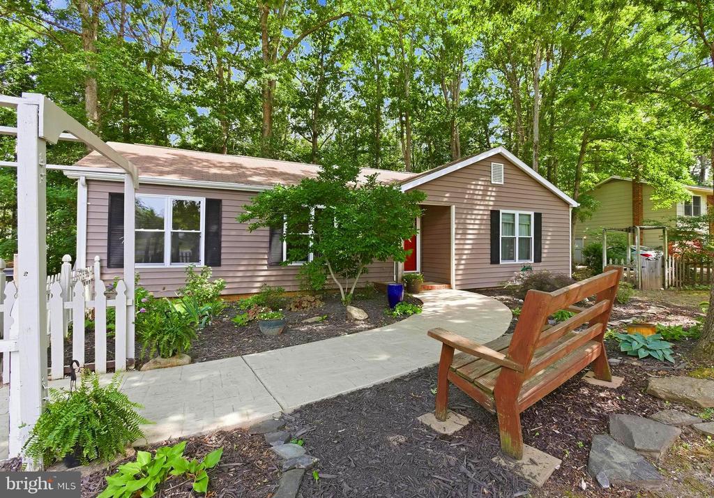 528 PLEASANTS DR, FREDERICKSBURG, Virginia 22407, 3 Bedrooms Bedrooms, ,2 BathroomsBathrooms,Residential,MILL GARDEN,528 PLEASANTS DR,VASP2042672 MLS # VASP2042672 528 PLEASANTS DR, FREDERICKSBURG, Virginia 22407, 3 Bedrooms Bedrooms, ,2 BathroomsBathrooms,Residential,MILL GARDEN,528 PLEASANTS DR,VASP2042672 MLS # VASP2042672