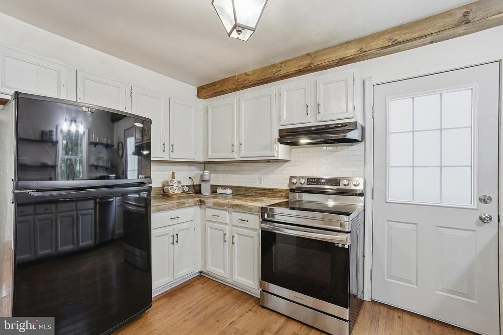 528 PLEASANTS DR, FREDERICKSBURG, Virginia 22407, 3 Bedrooms Bedrooms, ,2 BathroomsBathrooms,Residential,MILL GARDEN,528 PLEASANTS DR,VASP2042672 MLS # VASP2042672 528 PLEASANTS DR, FREDERICKSBURG, Virginia 22407, 3 Bedrooms Bedrooms, ,2 BathroomsBathrooms,Residential,MILL GARDEN,528 PLEASANTS DR,VASP2042672 MLS # VASP2042672