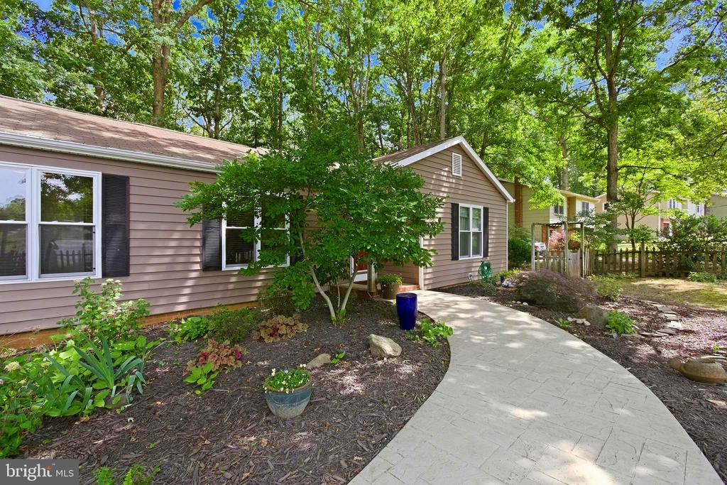 528 PLEASANTS DR, FREDERICKSBURG, Virginia 22407, 3 Bedrooms Bedrooms, ,2 BathroomsBathrooms,Residential,MILL GARDEN,528 PLEASANTS DR,VASP2042672 MLS # VASP2042672 528 PLEASANTS DR, FREDERICKSBURG, Virginia 22407, 3 Bedrooms Bedrooms, ,2 BathroomsBathrooms,Residential,MILL GARDEN,528 PLEASANTS DR,VASP2042672 MLS # VASP2042672
