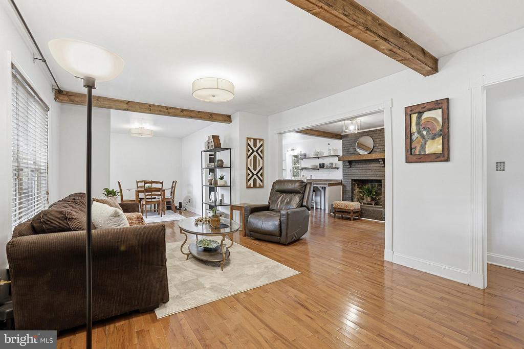 528 PLEASANTS DR, FREDERICKSBURG, Virginia 22407, 3 Bedrooms Bedrooms, ,2 BathroomsBathrooms,Residential,MILL GARDEN,528 PLEASANTS DR,VASP2042672 MLS # VASP2042672 528 PLEASANTS DR, FREDERICKSBURG, Virginia 22407, 3 Bedrooms Bedrooms, ,2 BathroomsBathrooms,Residential,MILL GARDEN,528 PLEASANTS DR,VASP2042672 MLS # VASP2042672