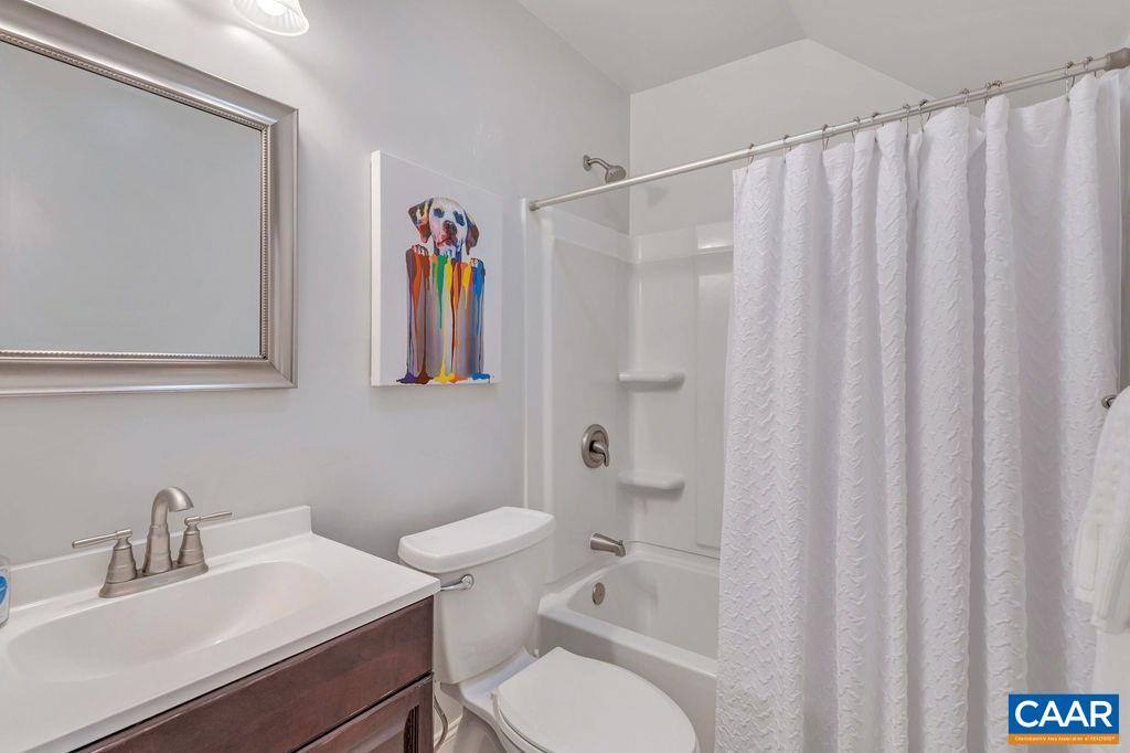 207 DOUGLAS AVE, CHARLOTTESVILLE, Virginia 22902, 6 Bedrooms Bedrooms, ,4 BathroomsBathrooms,Residential,Five Petals,207 DOUGLAS AVE,675173 MLS # 675173 207 DOUGLAS AVE, CHARLOTTESVILLE, Virginia 22902, 6 Bedrooms Bedrooms, ,4 BathroomsBathrooms,Residential,Five Petals,207 DOUGLAS AVE,675173 MLS # 675173