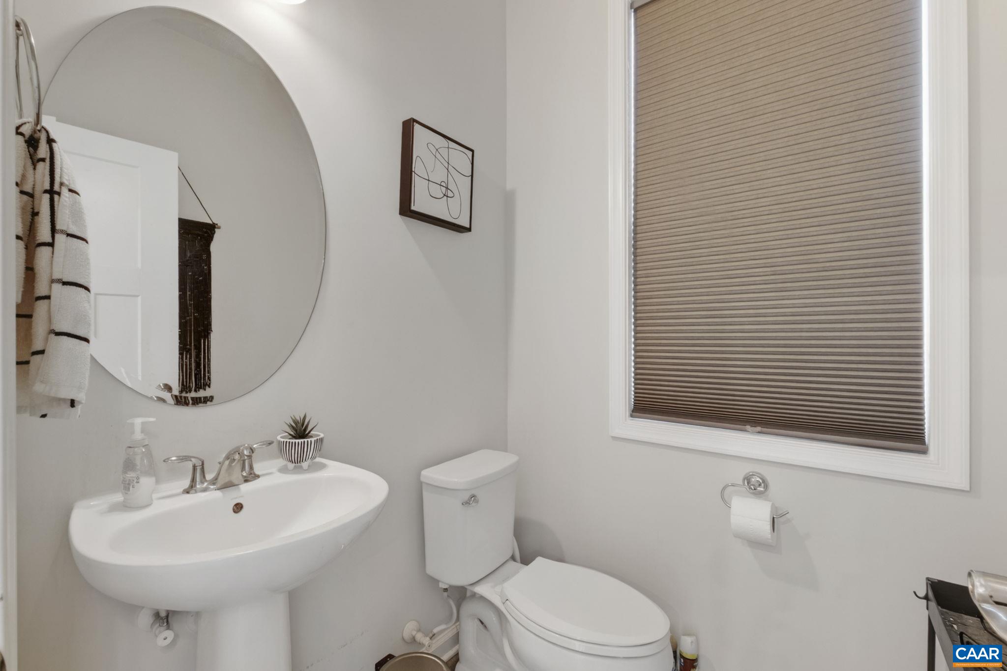 4144 DAUPHIN DR, CHARLOTTESVILLE, Virginia 22902, 2 Bedrooms Bedrooms, ,2 BathroomsBathrooms,Residential,4144 DAUPHIN DR,678113 MLS # 678113 4144 DAUPHIN DR, CHARLOTTESVILLE, Virginia 22902, 2 Bedrooms Bedrooms, ,2 BathroomsBathrooms,Residential,4144 DAUPHIN DR,678113 MLS # 678113