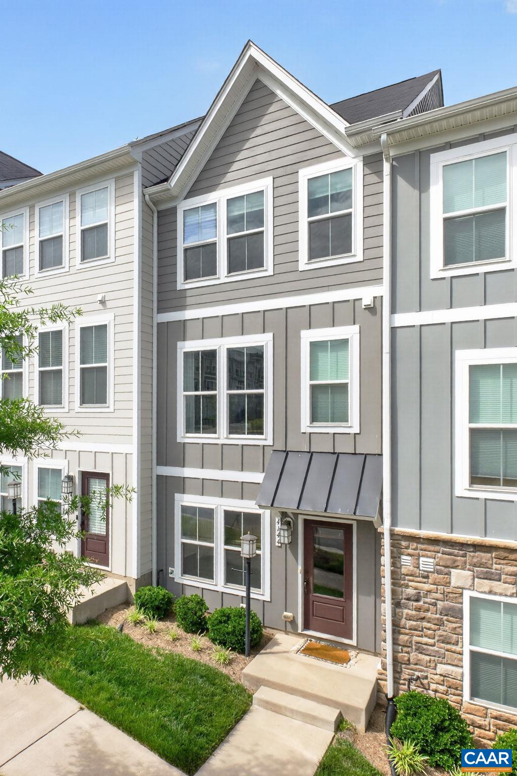 4144 DAUPHIN DR, CHARLOTTESVILLE, Virginia 22902, 2 Bedrooms Bedrooms, ,2 BathroomsBathrooms,Residential,4144 DAUPHIN DR,678113 MLS # 678113 4144 DAUPHIN DR, CHARLOTTESVILLE, Virginia 22902, 2 Bedrooms Bedrooms, ,2 BathroomsBathrooms,Residential,4144 DAUPHIN DR,678113 MLS # 678113