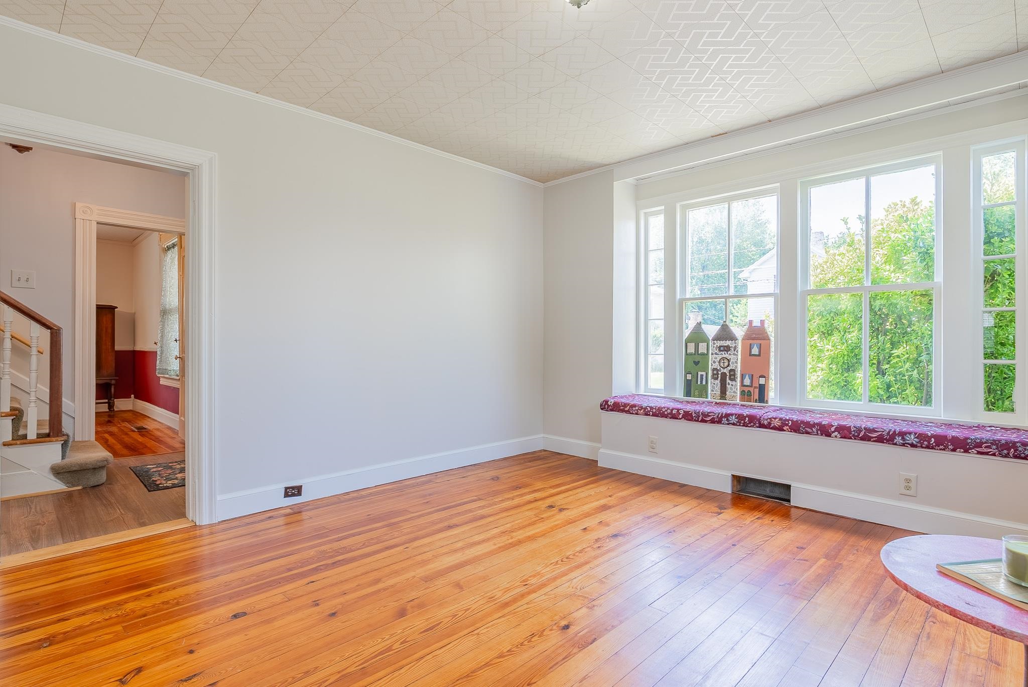 300 BROAD ST, BRIDGEWATER, Virginia 22812, 3 Bedrooms Bedrooms, ,1 BathroomBathrooms,Residential,300 BROAD ST,678121 MLS # 678121 300 BROAD ST, BRIDGEWATER, Virginia 22812, 3 Bedrooms Bedrooms, ,1 BathroomBathrooms,Residential,300 BROAD ST,678121 MLS # 678121
