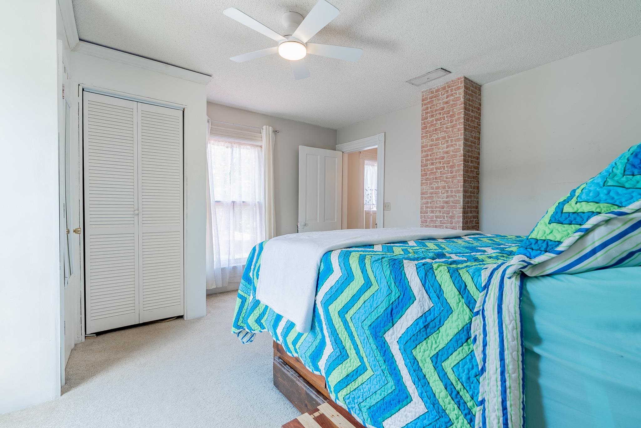 300 BROAD ST, BRIDGEWATER, Virginia 22812, 3 Bedrooms Bedrooms, ,1 BathroomBathrooms,Residential,300 BROAD ST,678121 MLS # 678121 300 BROAD ST, BRIDGEWATER, Virginia 22812, 3 Bedrooms Bedrooms, ,1 BathroomBathrooms,Residential,300 BROAD ST,678121 MLS # 678121