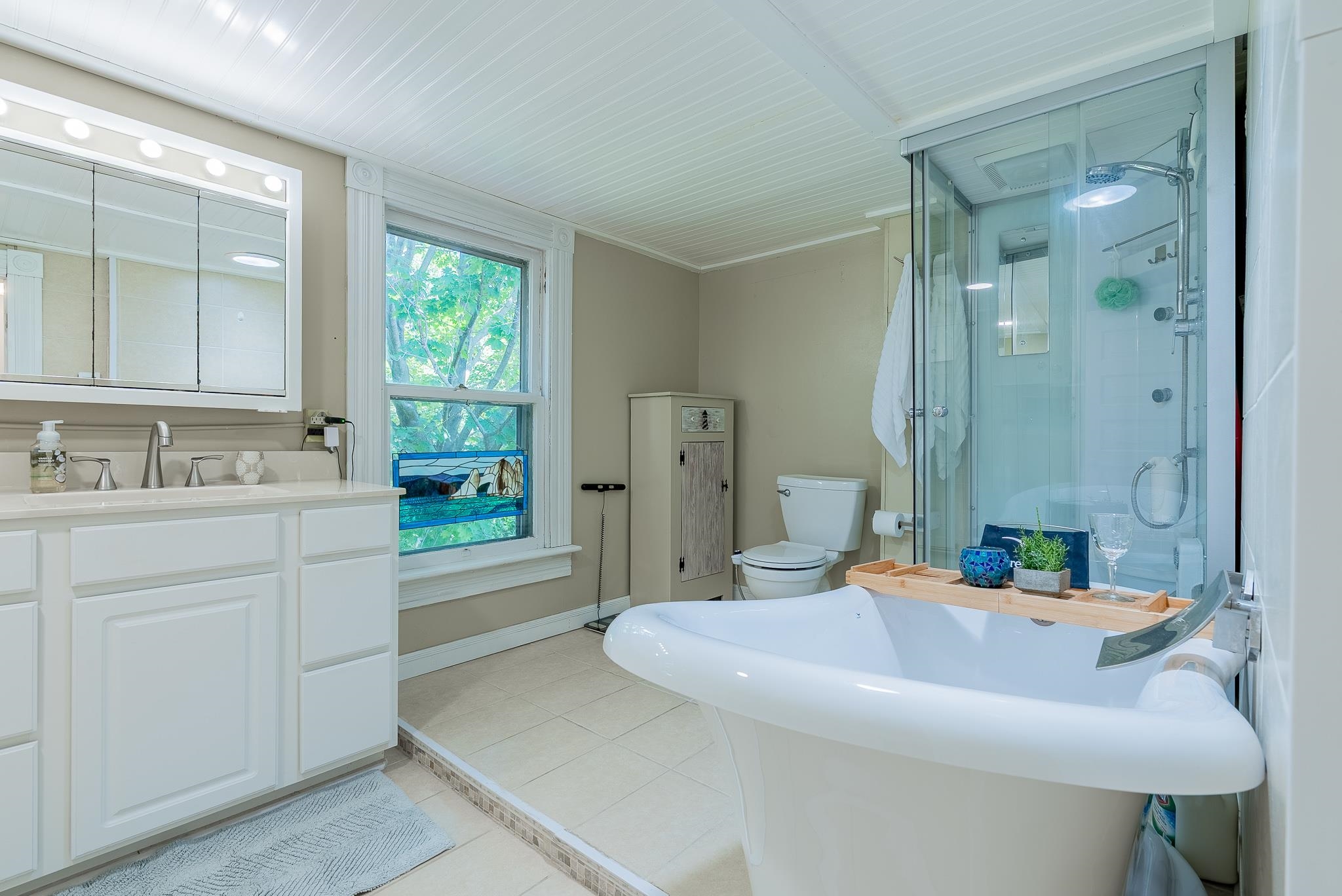 300 BROAD ST, BRIDGEWATER, Virginia 22812, 3 Bedrooms Bedrooms, ,1 BathroomBathrooms,Residential,300 BROAD ST,678121 MLS # 678121 300 BROAD ST, BRIDGEWATER, Virginia 22812, 3 Bedrooms Bedrooms, ,1 BathroomBathrooms,Residential,300 BROAD ST,678121 MLS # 678121