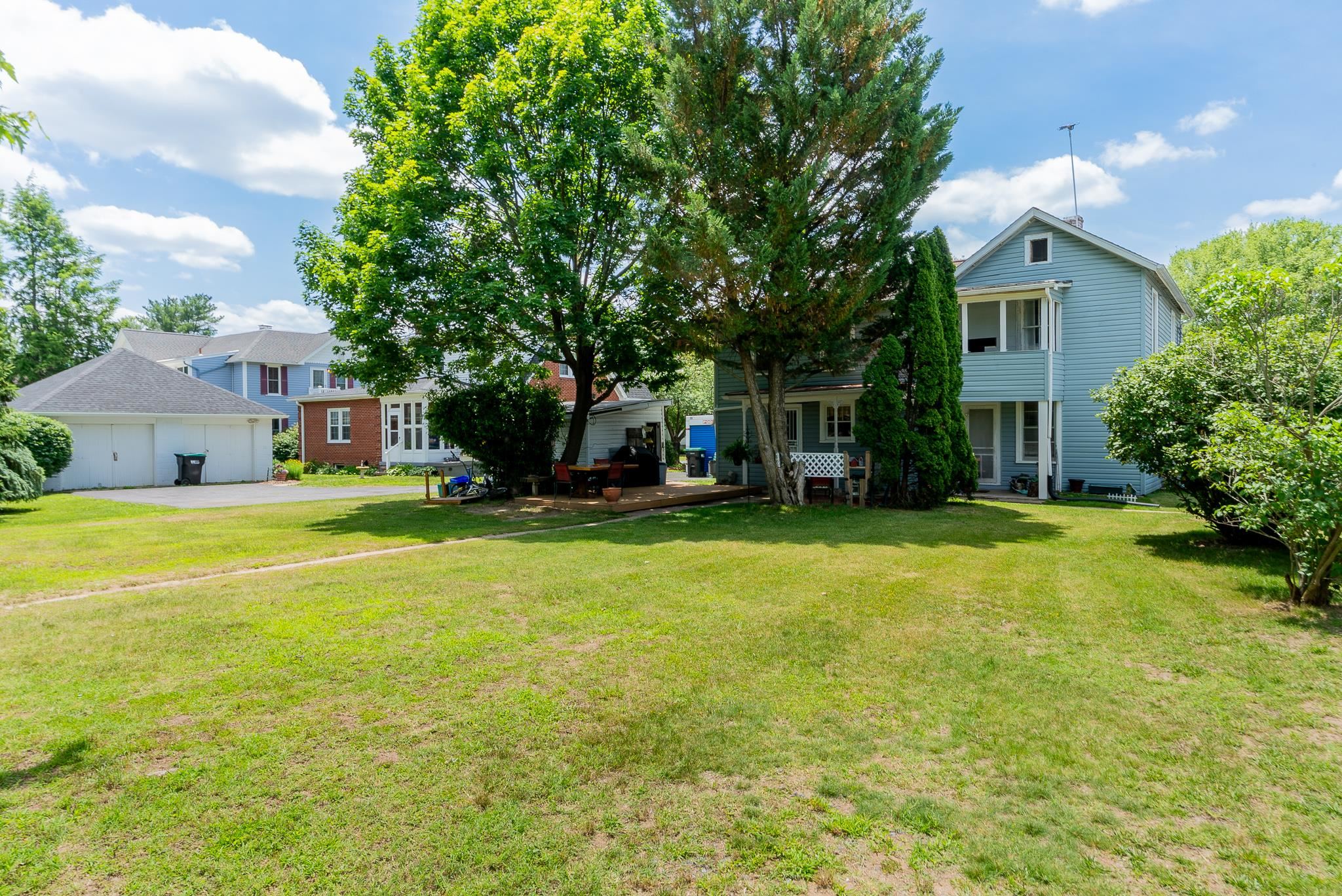 300 BROAD ST, BRIDGEWATER, Virginia 22812, 3 Bedrooms Bedrooms, ,1 BathroomBathrooms,Residential,300 BROAD ST,678121 MLS # 678121 300 BROAD ST, BRIDGEWATER, Virginia 22812, 3 Bedrooms Bedrooms, ,1 BathroomBathrooms,Residential,300 BROAD ST,678121 MLS # 678121