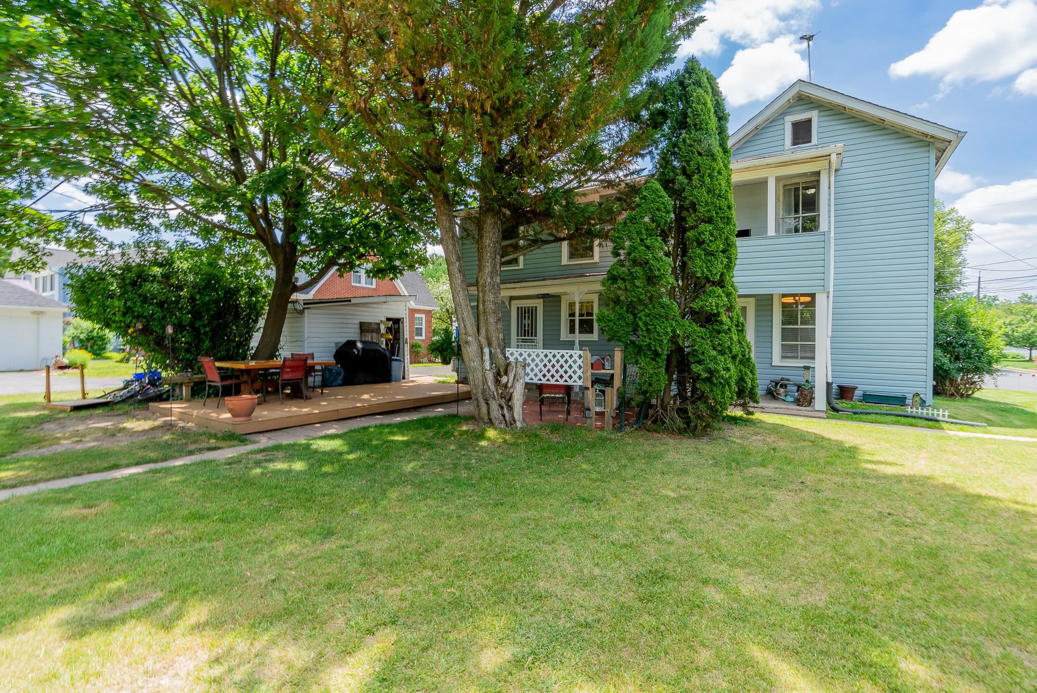 300 BROAD ST, BRIDGEWATER, Virginia 22812, 3 Bedrooms Bedrooms, ,1 BathroomBathrooms,Residential,300 BROAD ST,678121 MLS # 678121 300 BROAD ST, BRIDGEWATER, Virginia 22812, 3 Bedrooms Bedrooms, ,1 BathroomBathrooms,Residential,300 BROAD ST,678121 MLS # 678121