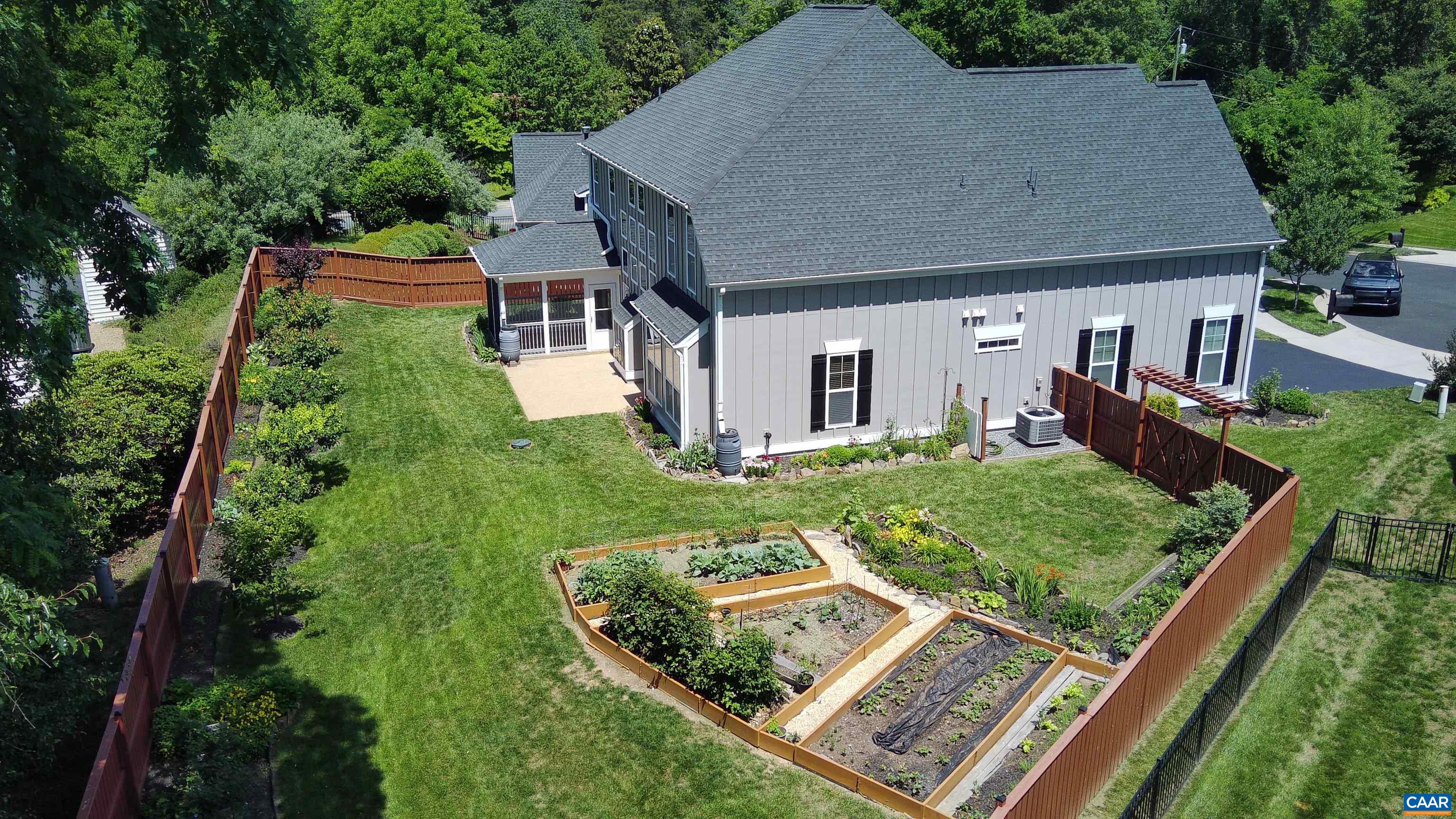 1410 HILLBROOK CT, CHARLOTTESVILLE, Virginia 22901, 5 Bedrooms Bedrooms, ,3 BathroomsBathrooms,Residential,1410 HILLBROOK CT,678172 MLS # 678172 1410 HILLBROOK CT, CHARLOTTESVILLE, Virginia 22901, 5 Bedrooms Bedrooms, ,3 BathroomsBathrooms,Residential,1410 HILLBROOK CT,678172 MLS # 678172