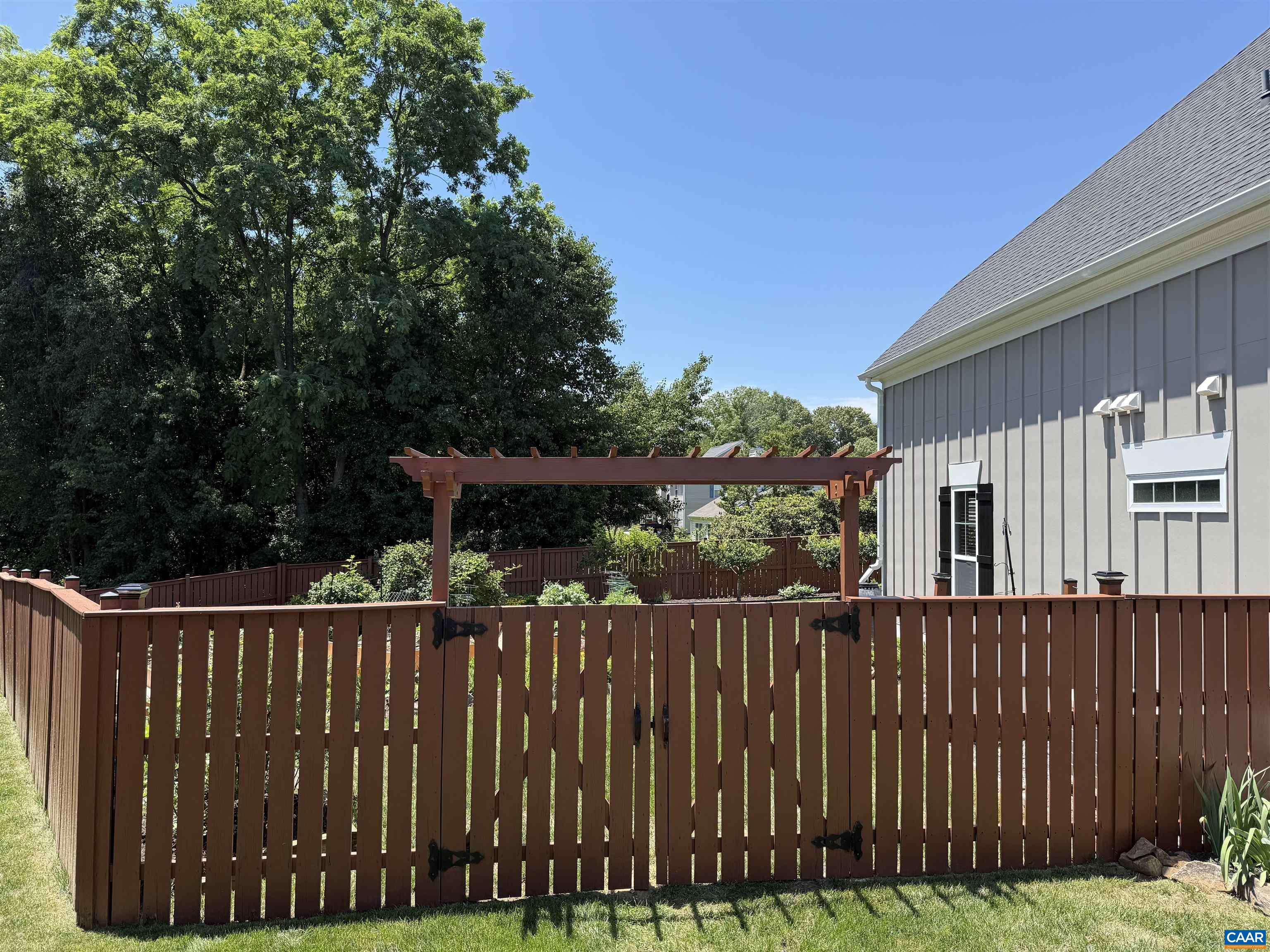 1410 HILLBROOK CT, CHARLOTTESVILLE, Virginia 22901, 5 Bedrooms Bedrooms, ,3 BathroomsBathrooms,Residential,1410 HILLBROOK CT,678172 MLS # 678172 1410 HILLBROOK CT, CHARLOTTESVILLE, Virginia 22901, 5 Bedrooms Bedrooms, ,3 BathroomsBathrooms,Residential,1410 HILLBROOK CT,678172 MLS # 678172