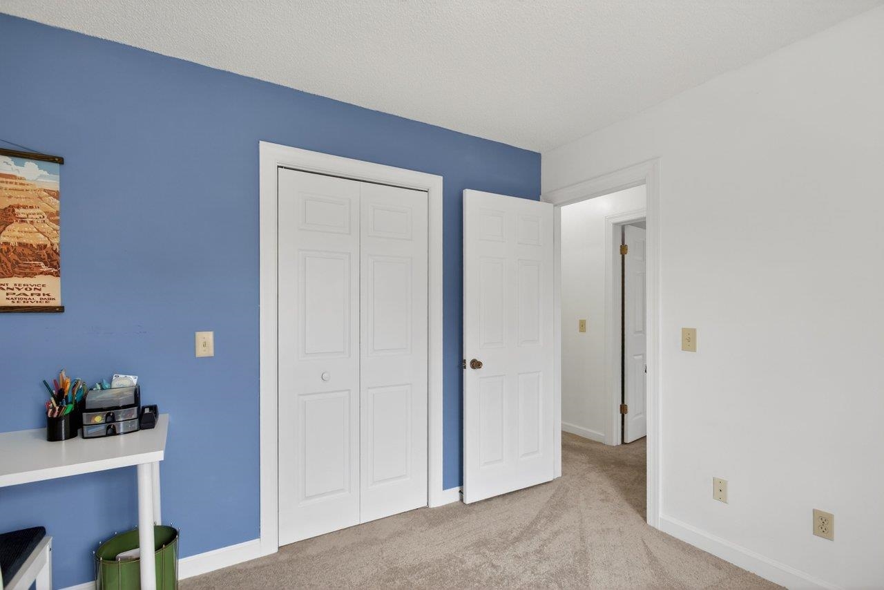 3235 PIN OAK DR, ROCKINGHAM, Virginia 22801, 3 Bedrooms Bedrooms, ,2 BathroomsBathrooms,Residential,3235 PIN OAK DR,678175 MLS # 678175 3235 PIN OAK DR, ROCKINGHAM, Virginia 22801, 3 Bedrooms Bedrooms, ,2 BathroomsBathrooms,Residential,3235 PIN OAK DR,678175 MLS # 678175