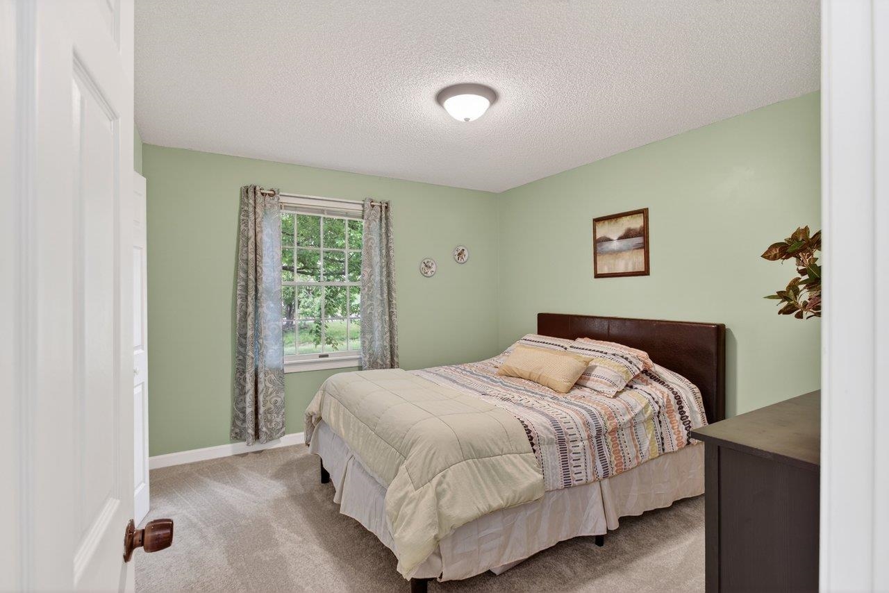 3235 PIN OAK DR, ROCKINGHAM, Virginia 22801, 3 Bedrooms Bedrooms, ,2 BathroomsBathrooms,Residential,3235 PIN OAK DR,678175 MLS # 678175 3235 PIN OAK DR, ROCKINGHAM, Virginia 22801, 3 Bedrooms Bedrooms, ,2 BathroomsBathrooms,Residential,3235 PIN OAK DR,678175 MLS # 678175
