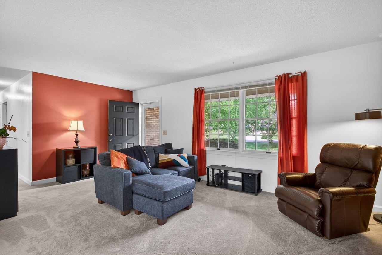 3235 PIN OAK DR, ROCKINGHAM, Virginia 22801, 3 Bedrooms Bedrooms, ,2 BathroomsBathrooms,Residential,3235 PIN OAK DR,678175 MLS # 678175 3235 PIN OAK DR, ROCKINGHAM, Virginia 22801, 3 Bedrooms Bedrooms, ,2 BathroomsBathrooms,Residential,3235 PIN OAK DR,678175 MLS # 678175