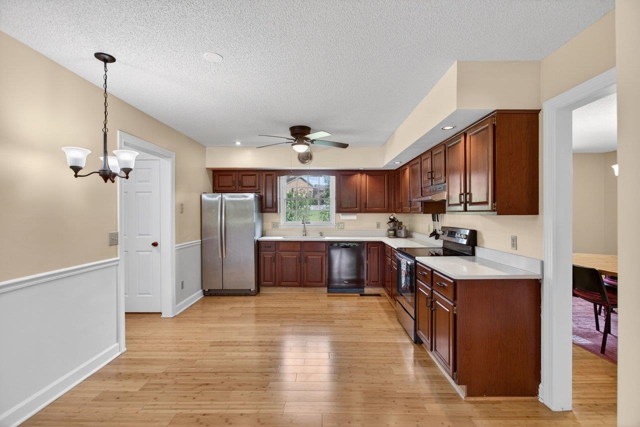 3235 PIN OAK DR, ROCKINGHAM, Virginia 22801, 3 Bedrooms Bedrooms, ,2 BathroomsBathrooms,Residential,3235 PIN OAK DR,678175 MLS # 678175 3235 PIN OAK DR, ROCKINGHAM, Virginia 22801, 3 Bedrooms Bedrooms, ,2 BathroomsBathrooms,Residential,3235 PIN OAK DR,678175 MLS # 678175