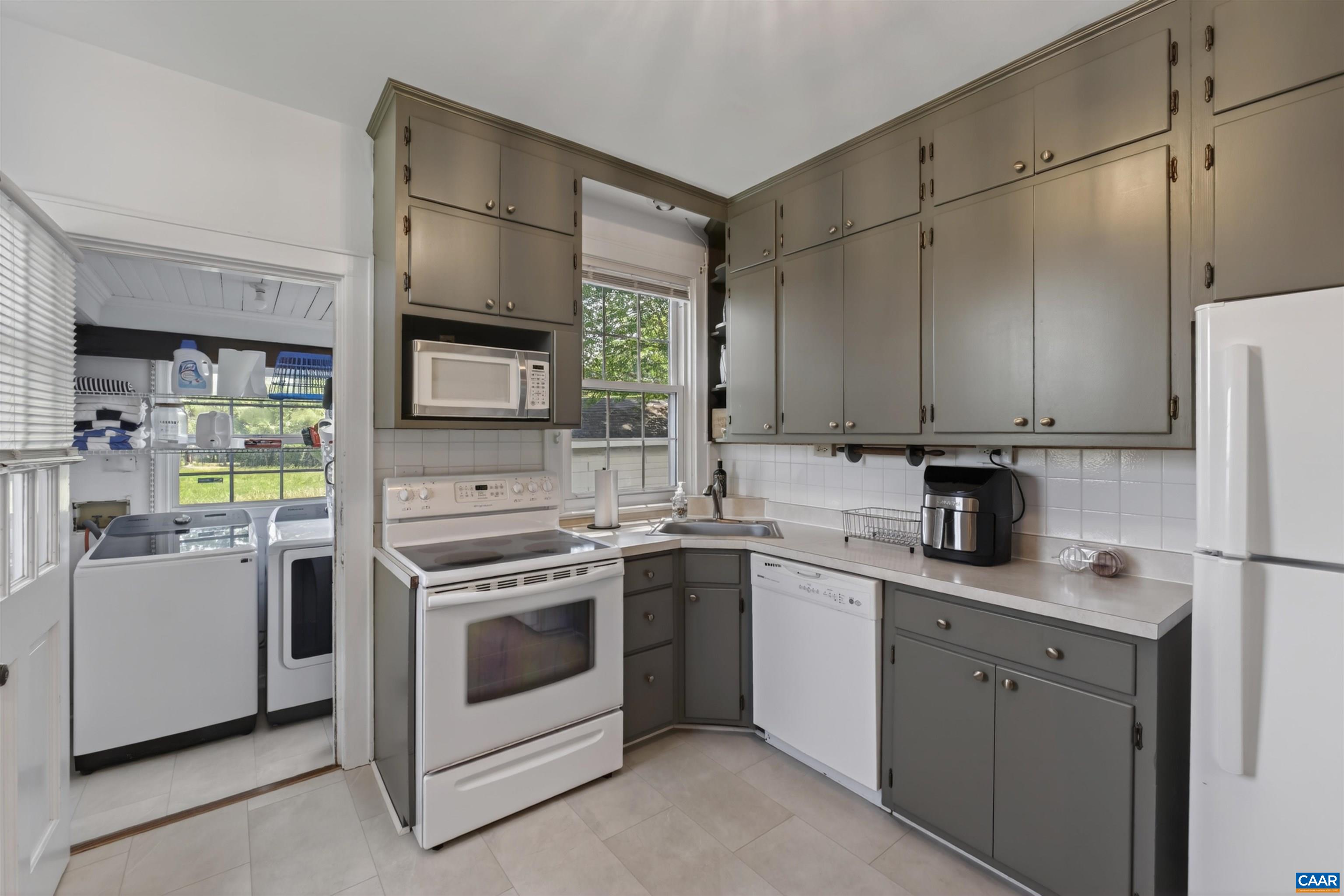 2840 ZION RD, TROY, Virginia 22947, 3 Bedrooms Bedrooms, ,1 BathroomBathrooms,Residential,Three Chopted Acres,2840 ZION RD,678199 MLS # 678199 2840 ZION RD, TROY, Virginia 22947, 3 Bedrooms Bedrooms, ,1 BathroomBathrooms,Residential,Three Chopted Acres,2840 ZION RD,678199 MLS # 678199