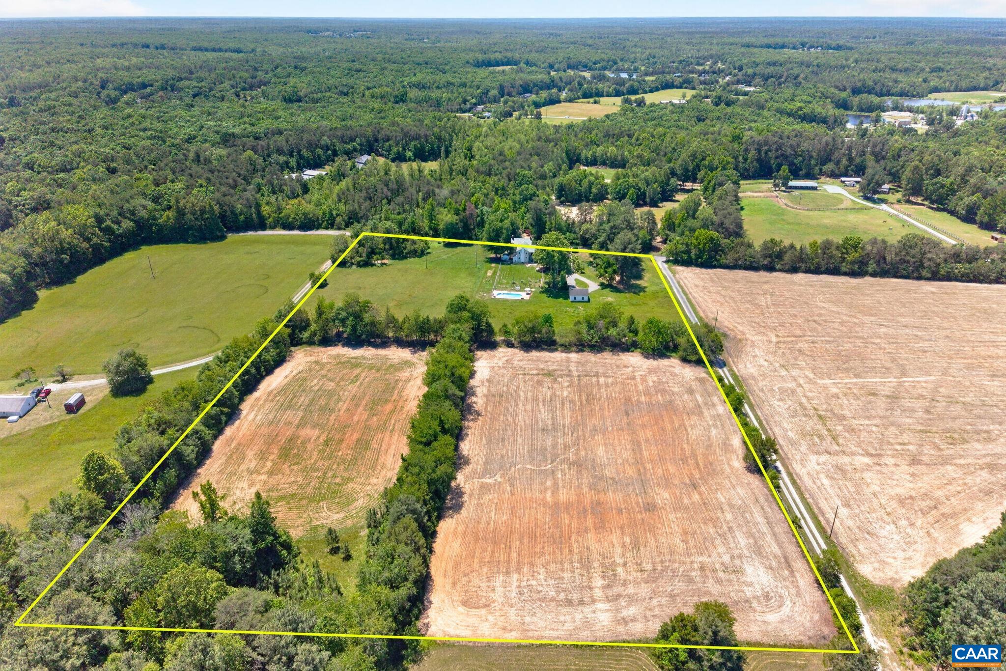 2840 ZION RD, TROY, Virginia 22947, 3 Bedrooms Bedrooms, ,1 BathroomBathrooms,Residential,Three Chopted Acres,2840 ZION RD,678199 MLS # 678199 2840 ZION RD, TROY, Virginia 22947, 3 Bedrooms Bedrooms, ,1 BathroomBathrooms,Residential,Three Chopted Acres,2840 ZION RD,678199 MLS # 678199