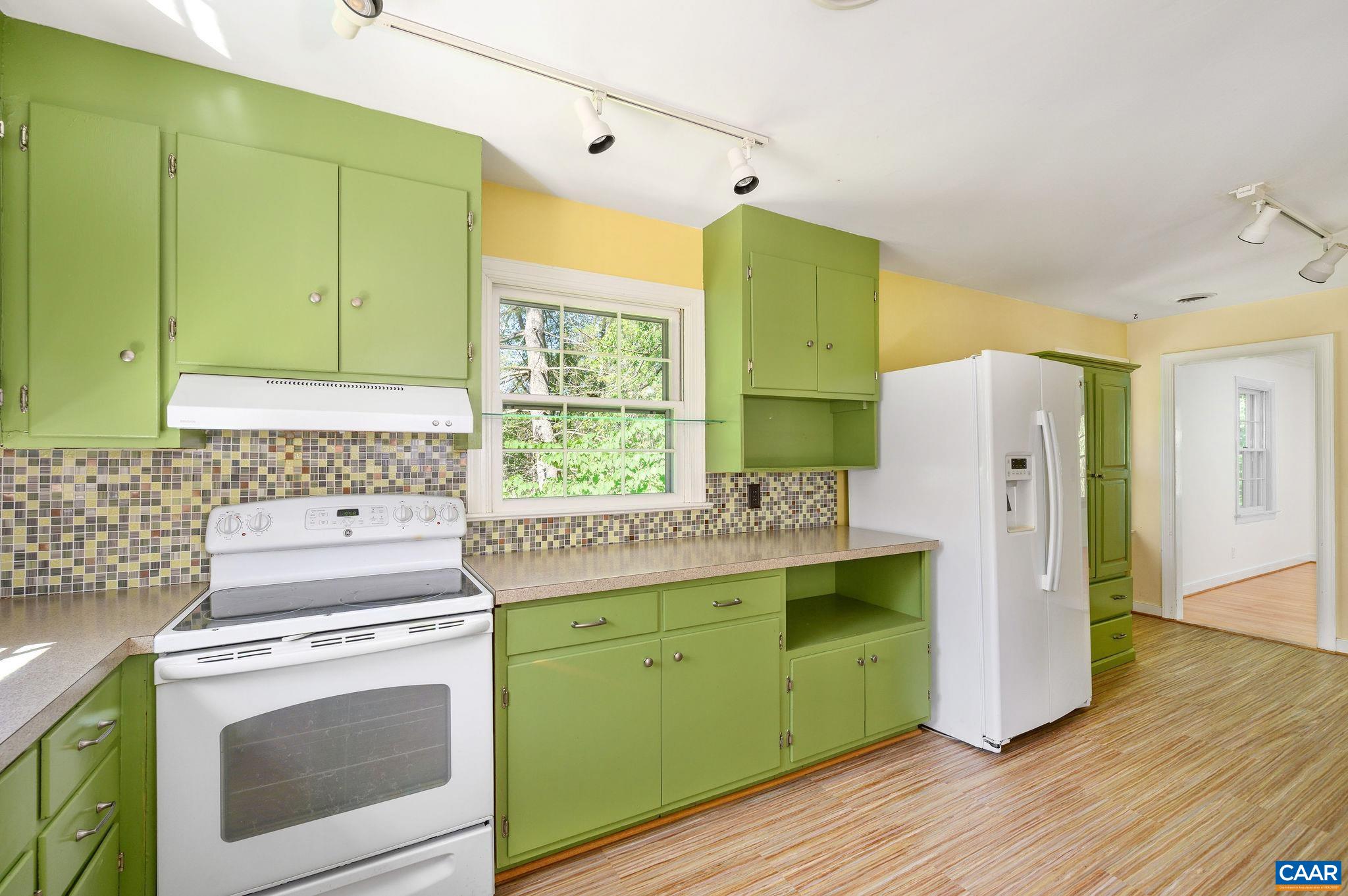 112 BOLLINGBROOK DR, CHARLOTTESVILLE, Virginia 22911, 4 Bedrooms Bedrooms, ,2 BathroomsBathrooms,Residential,112 BOLLINGBROOK DR,678246 MLS # 678246 112 BOLLINGBROOK DR, CHARLOTTESVILLE, Virginia 22911, 4 Bedrooms Bedrooms, ,2 BathroomsBathrooms,Residential,112 BOLLINGBROOK DR,678246 MLS # 678246