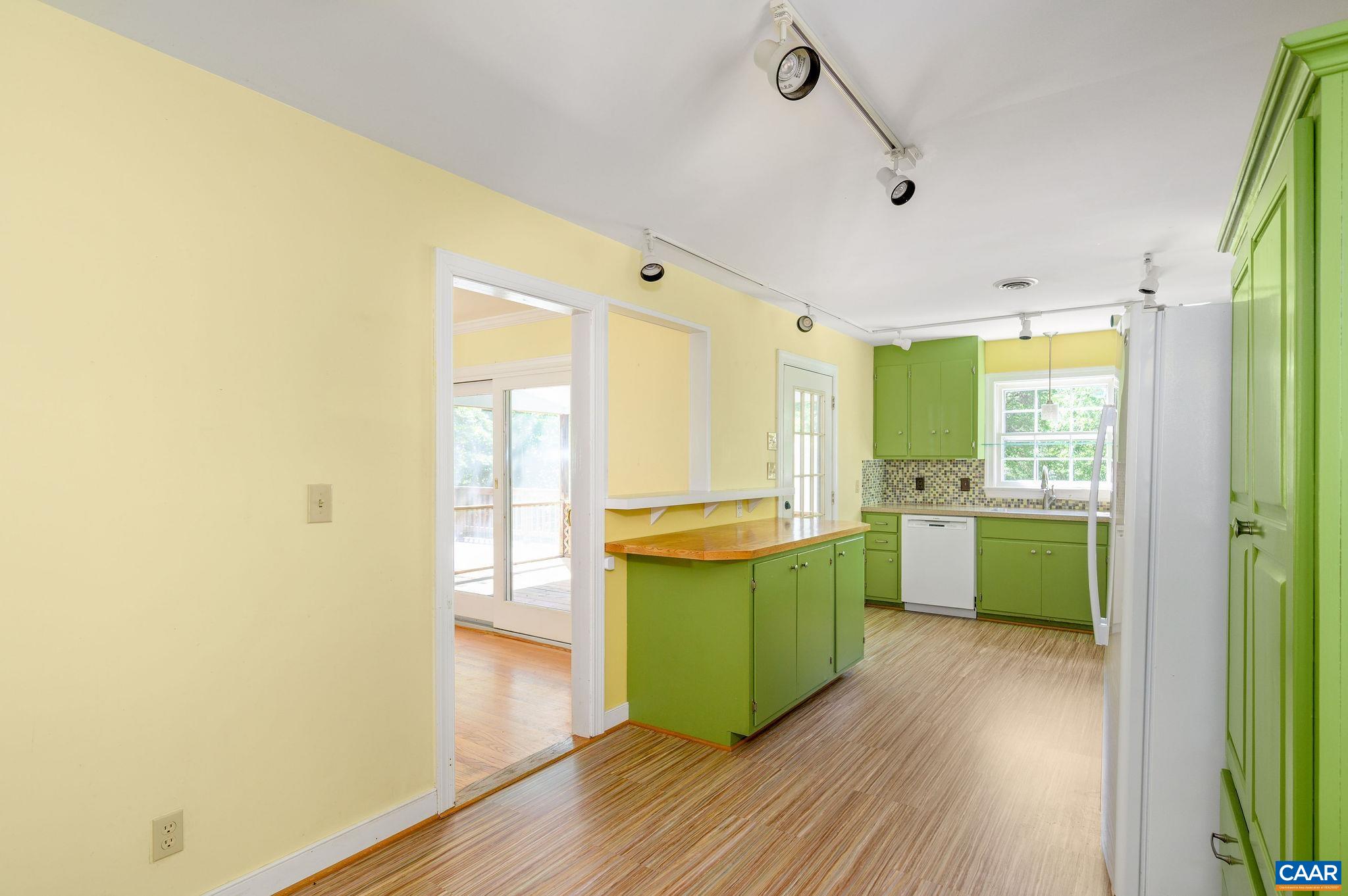 112 BOLLINGBROOK DR, CHARLOTTESVILLE, Virginia 22911, 4 Bedrooms Bedrooms, ,2 BathroomsBathrooms,Residential,112 BOLLINGBROOK DR,678246 MLS # 678246 112 BOLLINGBROOK DR, CHARLOTTESVILLE, Virginia 22911, 4 Bedrooms Bedrooms, ,2 BathroomsBathrooms,Residential,112 BOLLINGBROOK DR,678246 MLS # 678246