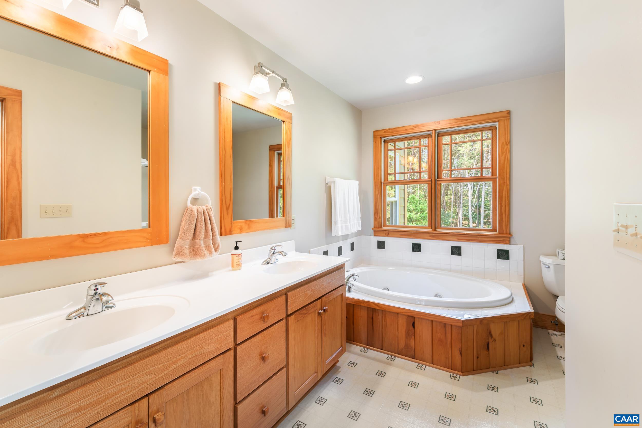 4345 BURNLEY STATION RD, BARBOURSVILLE, Virginia 22923, 3 Bedrooms Bedrooms, ,2 BathroomsBathrooms,Residential,Oakfield,4345 BURNLEY STATION RD,678249 MLS # 678249 4345 BURNLEY STATION RD, BARBOURSVILLE, Virginia 22923, 3 Bedrooms Bedrooms, ,2 BathroomsBathrooms,Residential,Oakfield,4345 BURNLEY STATION RD,678249 MLS # 678249