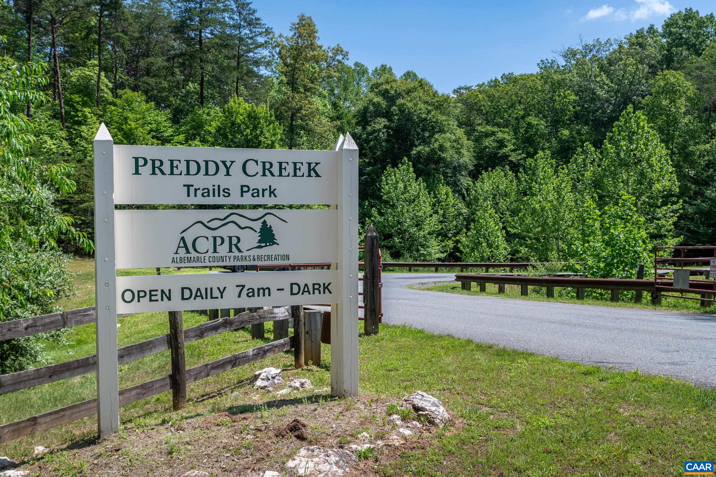 This well know trail park is just 1.6 miles form the property and welcomes hikers, bikers and horse back riders This well know trail park is just 1.6 miles form the property and welcomes hikers, bikers and horse back riders