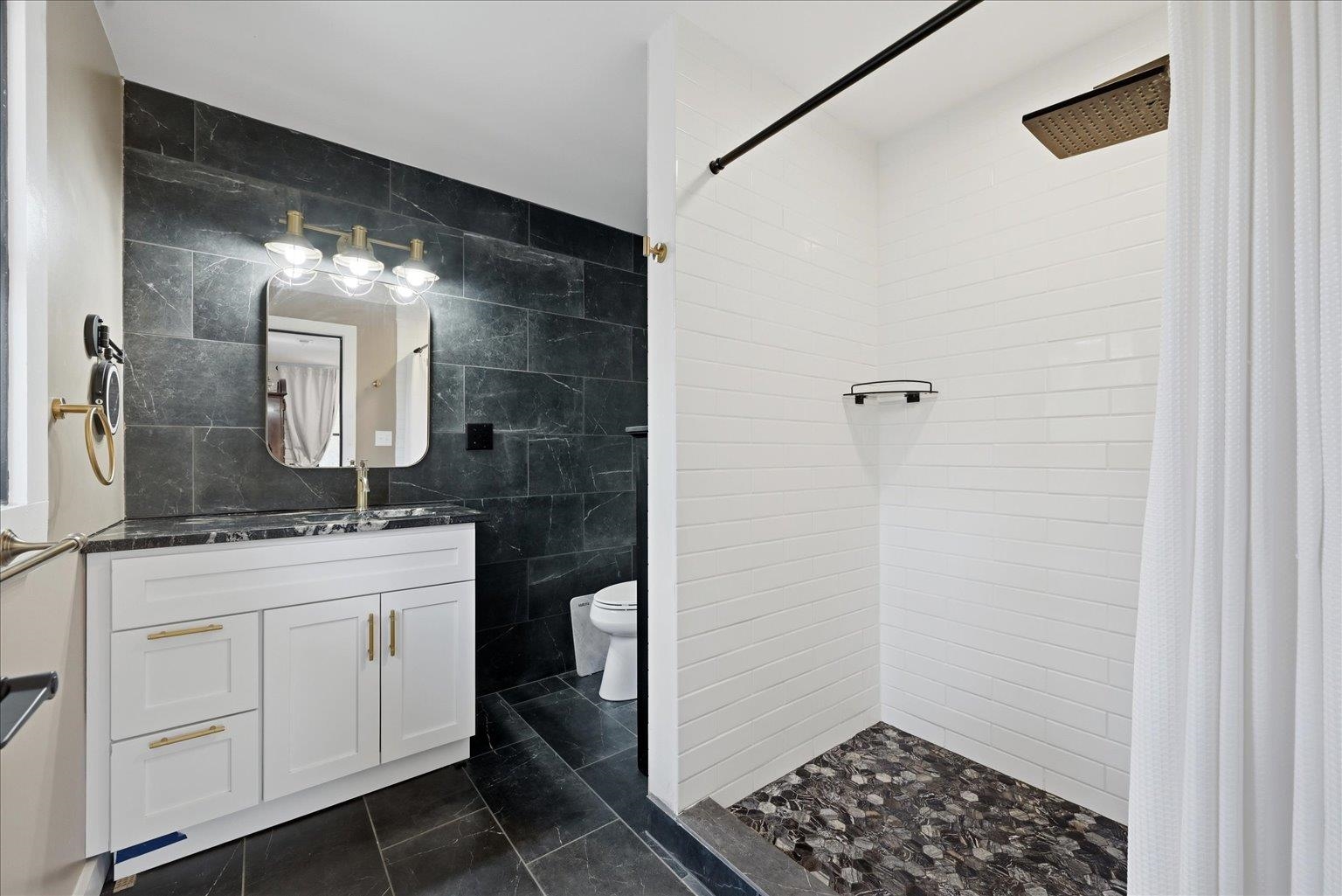 482 BOYER RD, FORT VALLEY, Virginia 22652, 3 Bedrooms Bedrooms, ,3 BathroomsBathrooms,Residential,482 BOYER RD,678303 MLS # 678303 482 BOYER RD, FORT VALLEY, Virginia 22652, 3 Bedrooms Bedrooms, ,3 BathroomsBathrooms,Residential,482 BOYER RD,678303 MLS # 678303