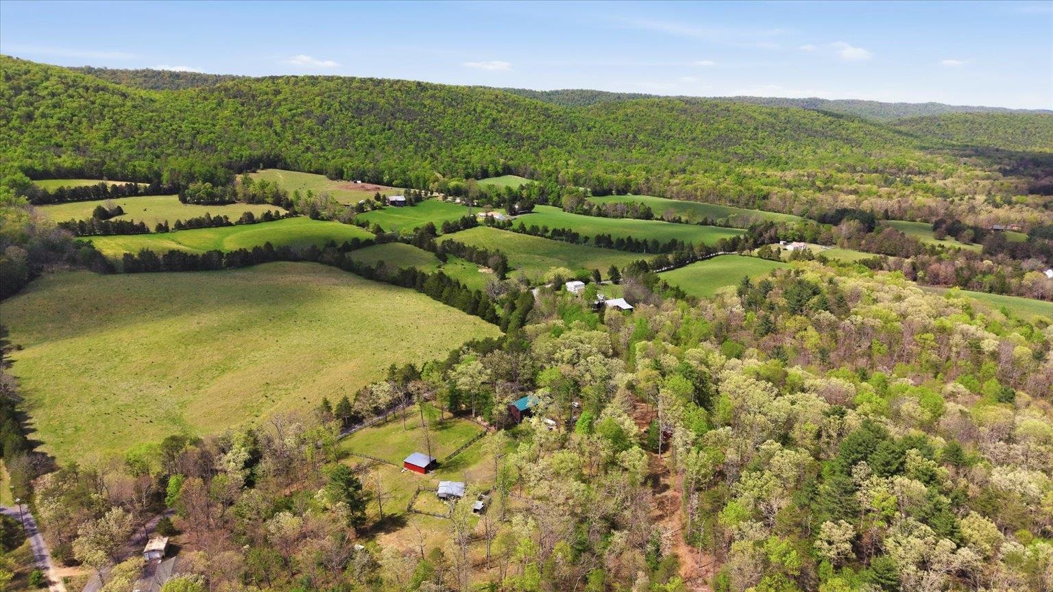 482 BOYER RD, FORT VALLEY, Virginia 22652, 3 Bedrooms Bedrooms, ,3 BathroomsBathrooms,Residential,482 BOYER RD,678303 MLS # 678303 482 BOYER RD, FORT VALLEY, Virginia 22652, 3 Bedrooms Bedrooms, ,3 BathroomsBathrooms,Residential,482 BOYER RD,678303 MLS # 678303