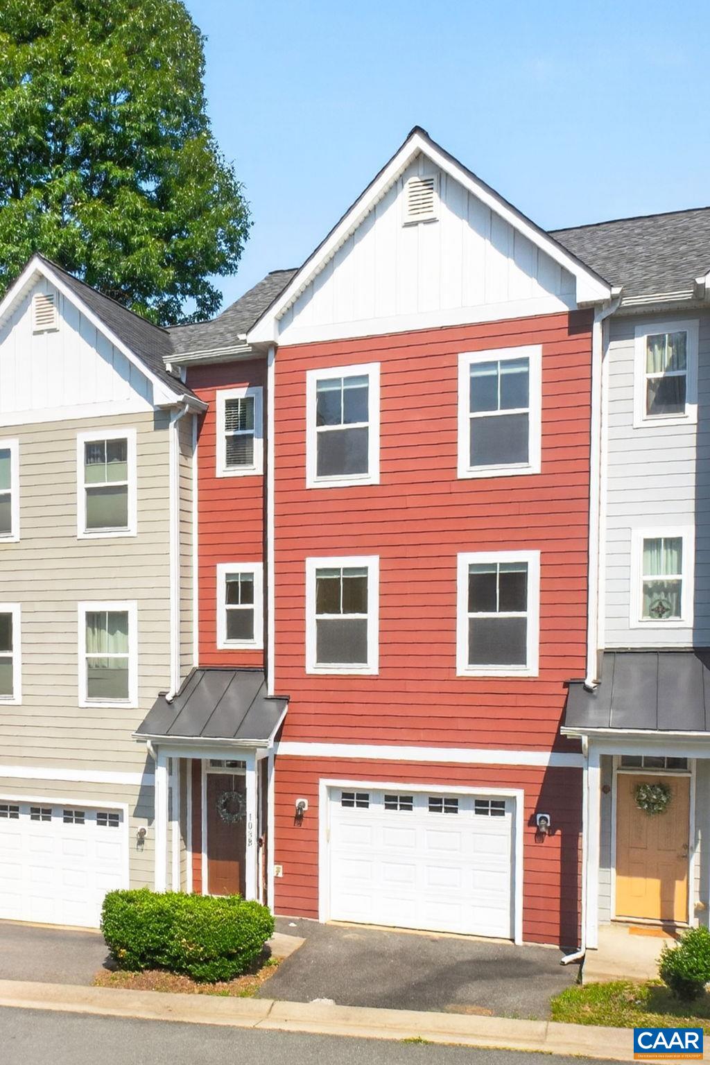 103 LONGWOOD DR, CHARLOTTESVILLE, Virginia 22903, 3 Bedrooms Bedrooms, ,2 BathroomsBathrooms,Residential,103 LONGWOOD DR,678304 MLS # 678304