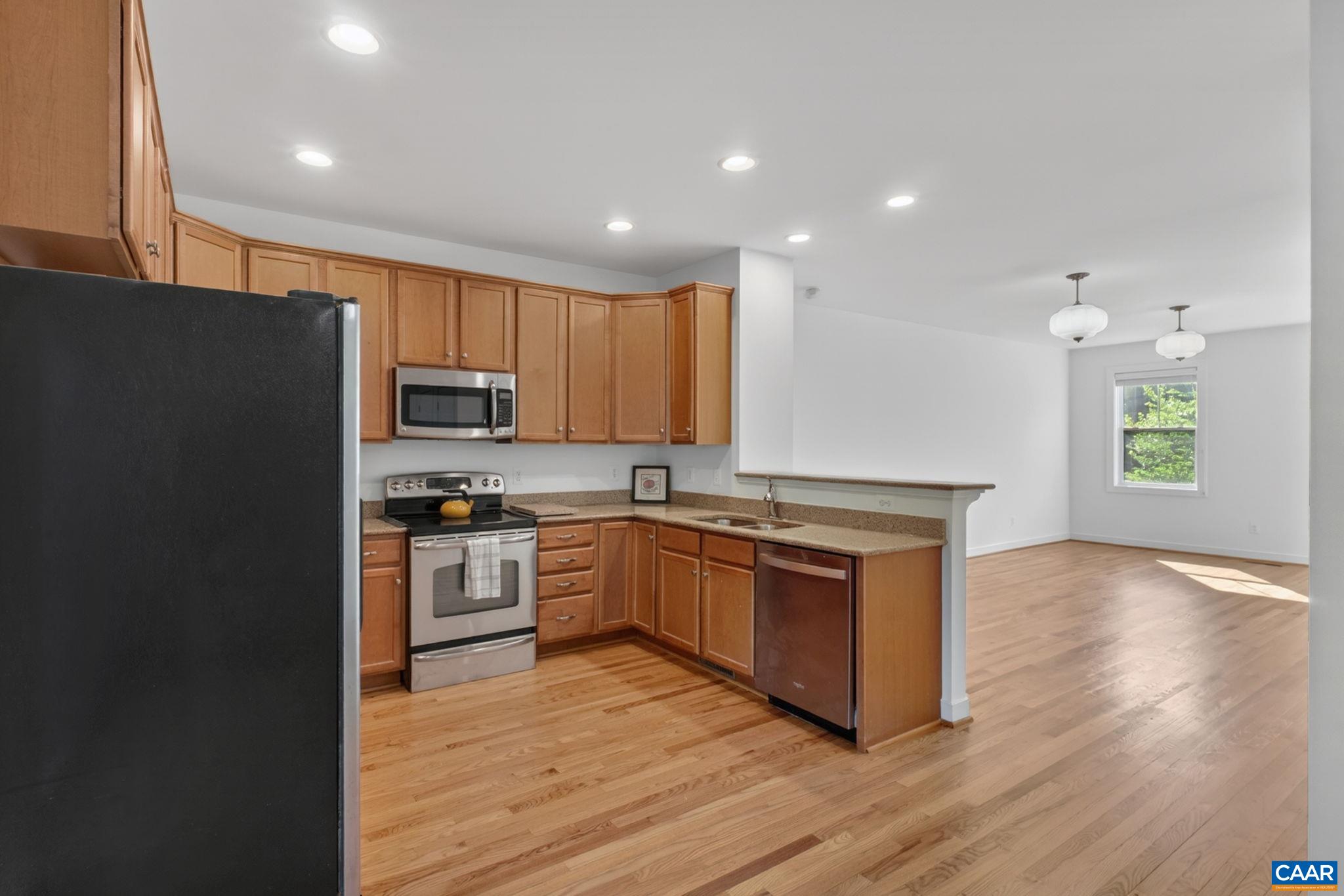 103 LONGWOOD DR, CHARLOTTESVILLE, Virginia 22903, 3 Bedrooms Bedrooms, ,2 BathroomsBathrooms,Residential,103 LONGWOOD DR,678304 MLS # 678304