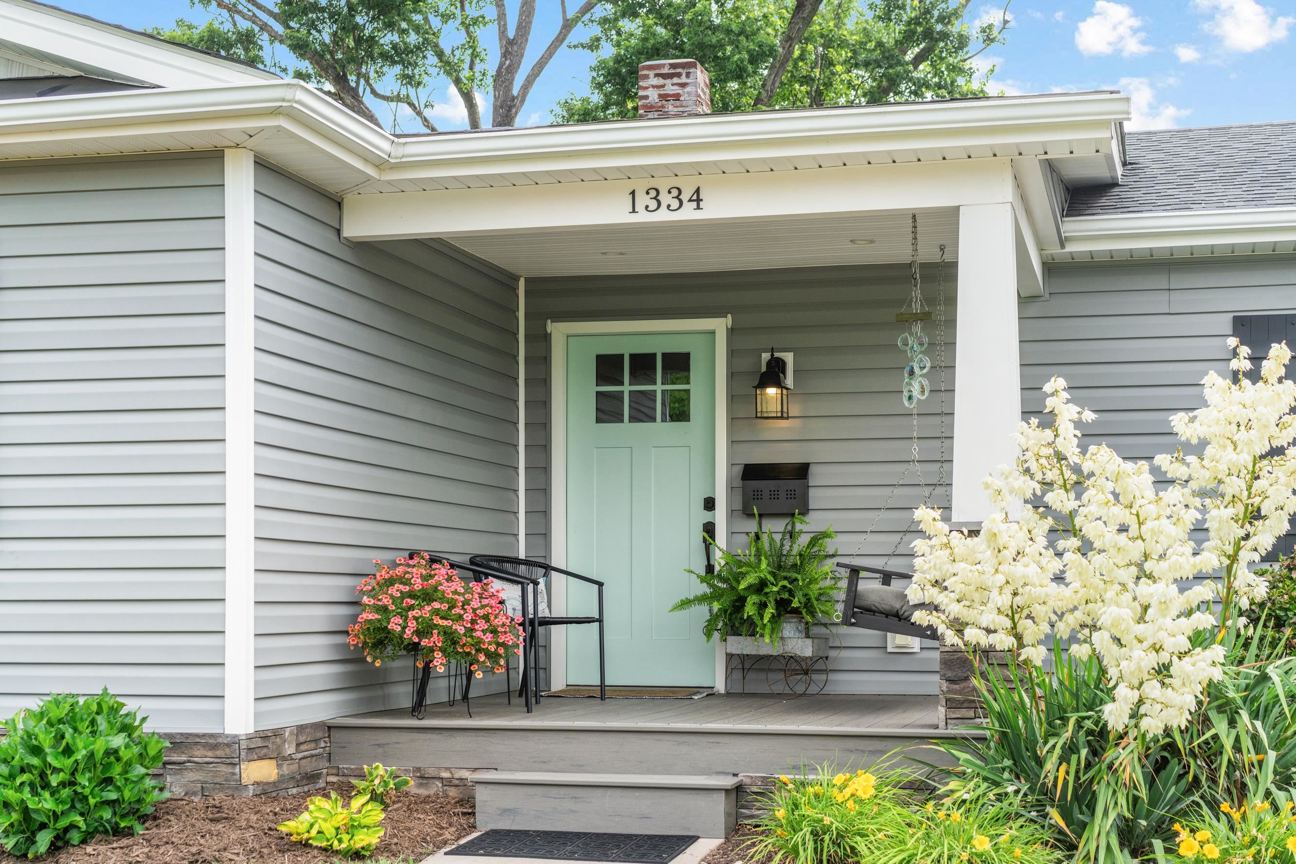 1334 KEESLING AVE, WAYNESBORO, Virginia 22980, 3 Bedrooms Bedrooms, ,2 BathroomsBathrooms,Residential,1334 Keesling Ave.,1334 KEESLING AVE,678305 MLS # 678305