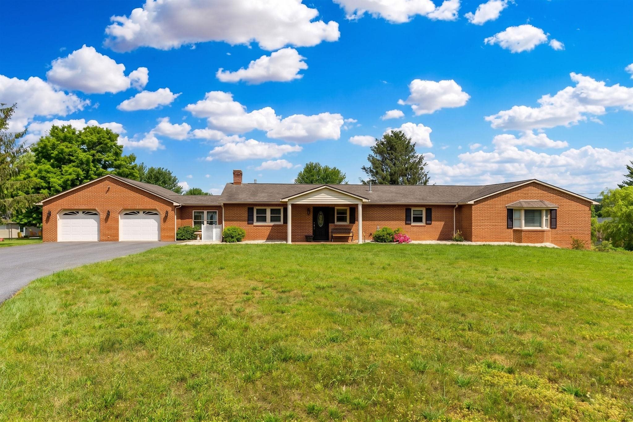 409 STEELES FORT RD, RAPHINE, Virginia 24472, 3 Bedrooms Bedrooms, ,4 BathroomsBathrooms,Residential,409 STEELES FORT RD,678313 MLS # 678313 409 STEELES FORT RD, RAPHINE, Virginia 24472, 3 Bedrooms Bedrooms, ,4 BathroomsBathrooms,Residential,409 STEELES FORT RD,678313 MLS # 678313