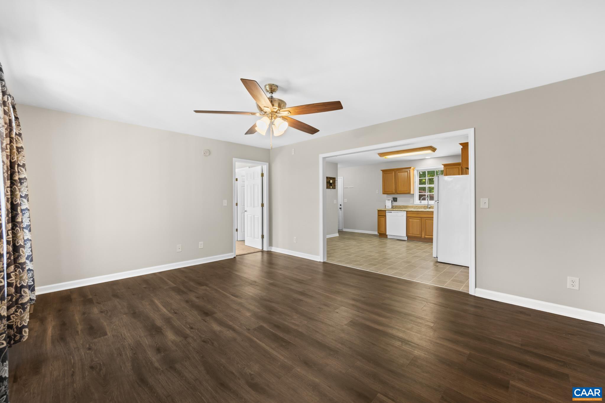 115 WINDSOR PL, BUCKINGHAM, Virginia 23921, 3 Bedrooms Bedrooms, ,2 BathroomsBathrooms,Residential,115 WINDSOR PL,678315 MLS # 678315