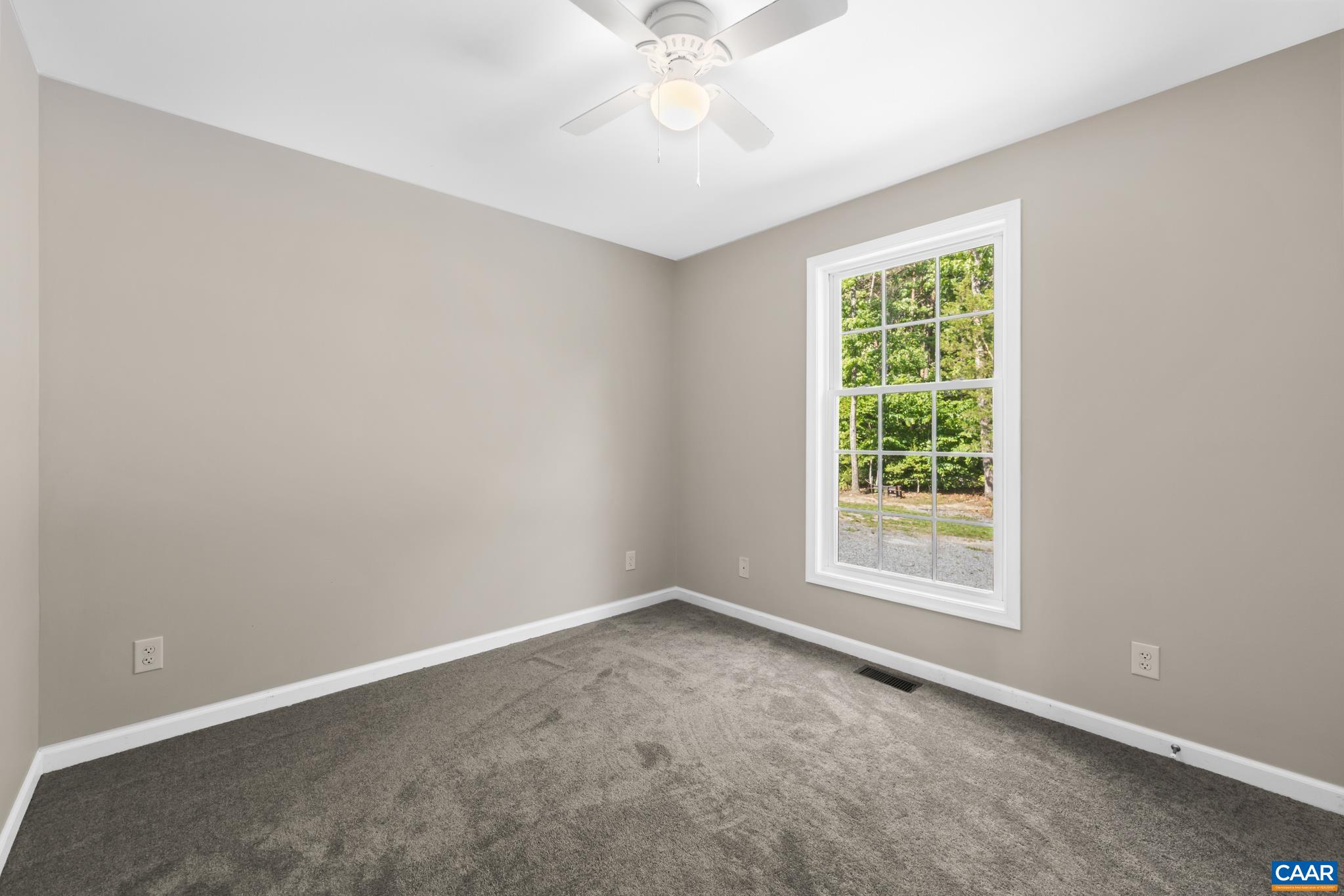 115 WINDSOR PL, BUCKINGHAM, Virginia 23921, 3 Bedrooms Bedrooms, ,2 BathroomsBathrooms,Residential,115 WINDSOR PL,678315 MLS # 678315