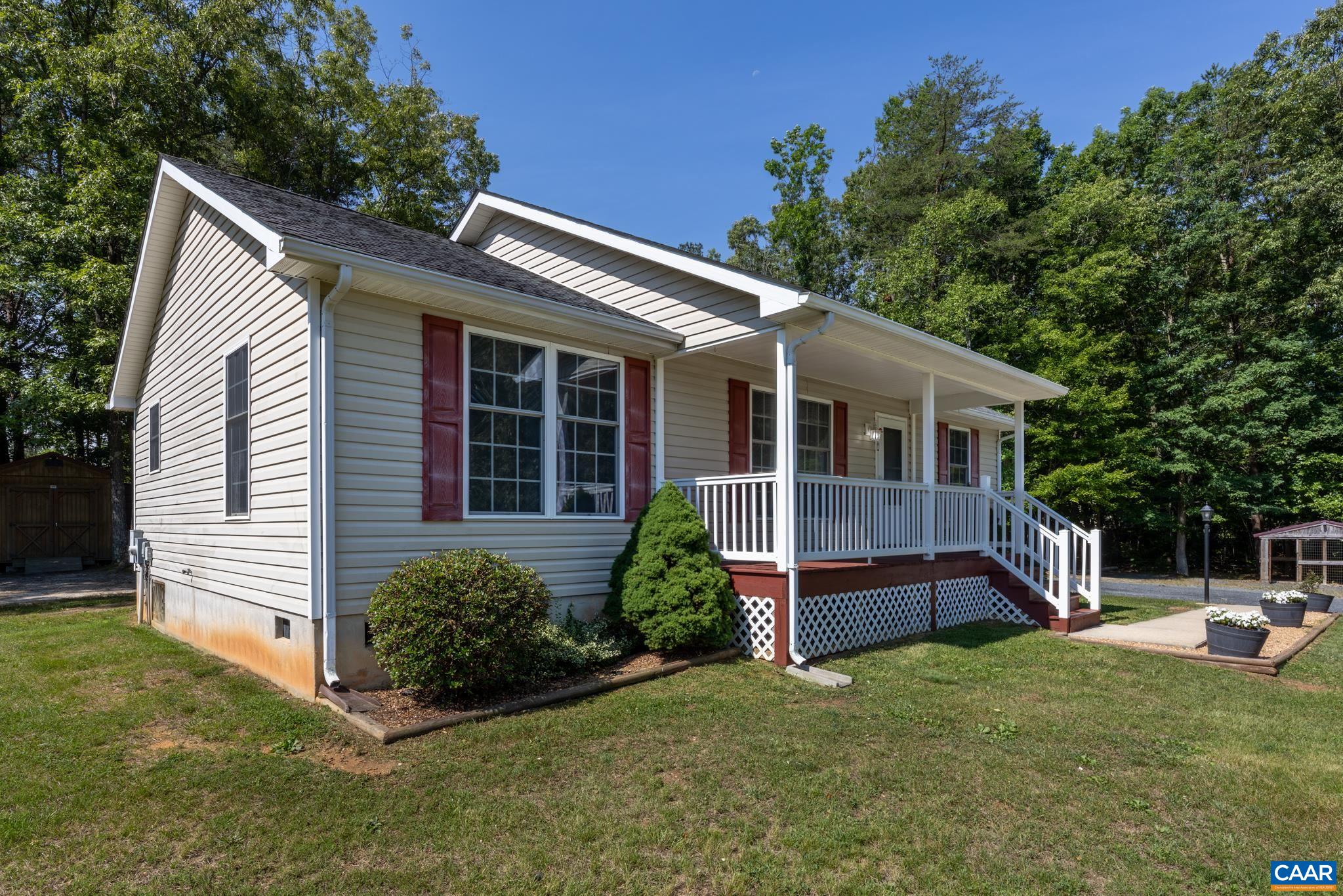 115 WINDSOR PL, BUCKINGHAM, Virginia 23921, 3 Bedrooms Bedrooms, ,2 BathroomsBathrooms,Residential,115 WINDSOR PL,678315 MLS # 678315