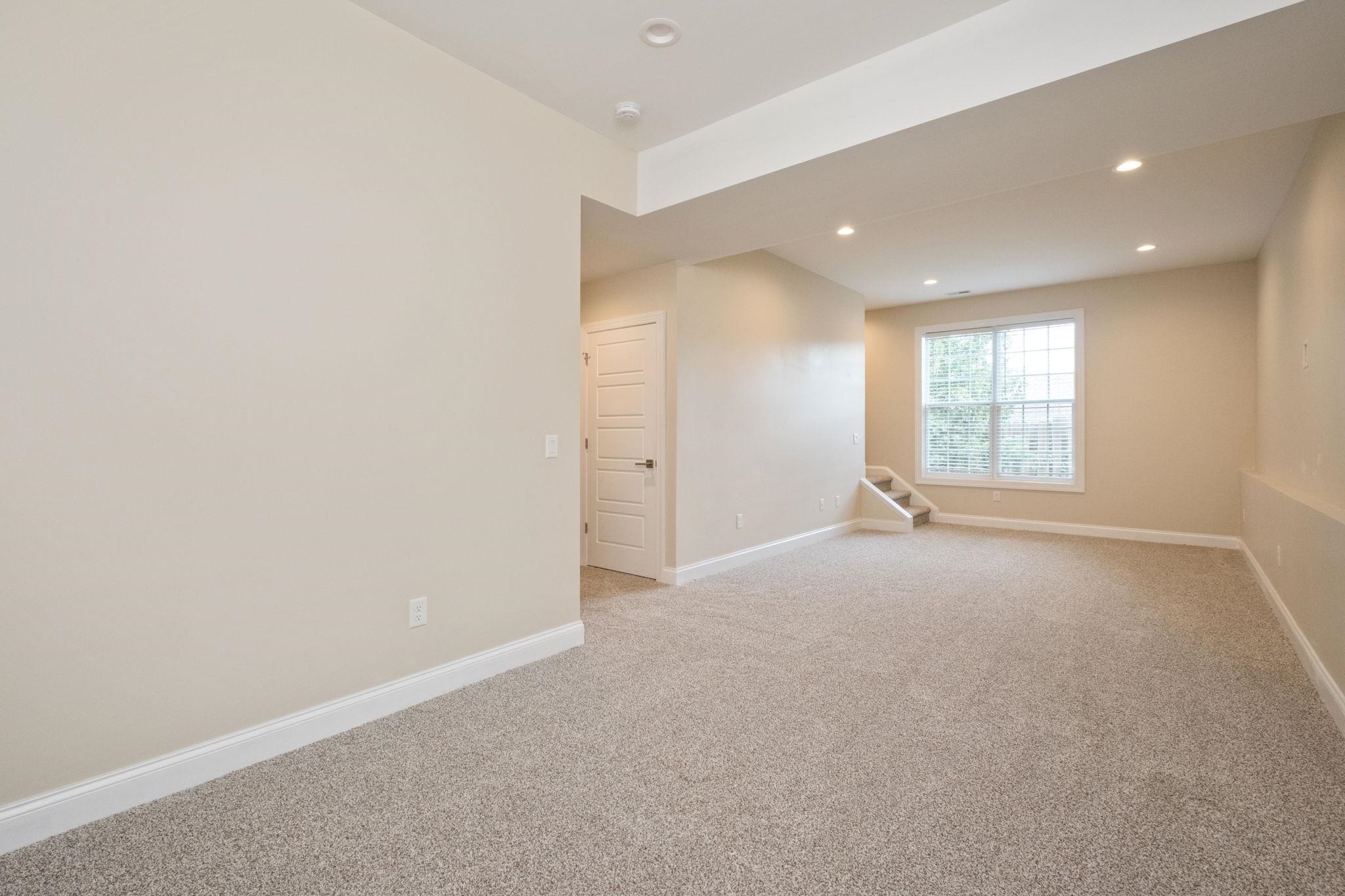 327 BLUE STONE HILLS DR, HARRISONBURG, Virginia 22801, 4 Bedrooms Bedrooms, ,4 BathroomsBathrooms,Residential,327 BLUE STONE HILLS DR,678316 MLS # 678316