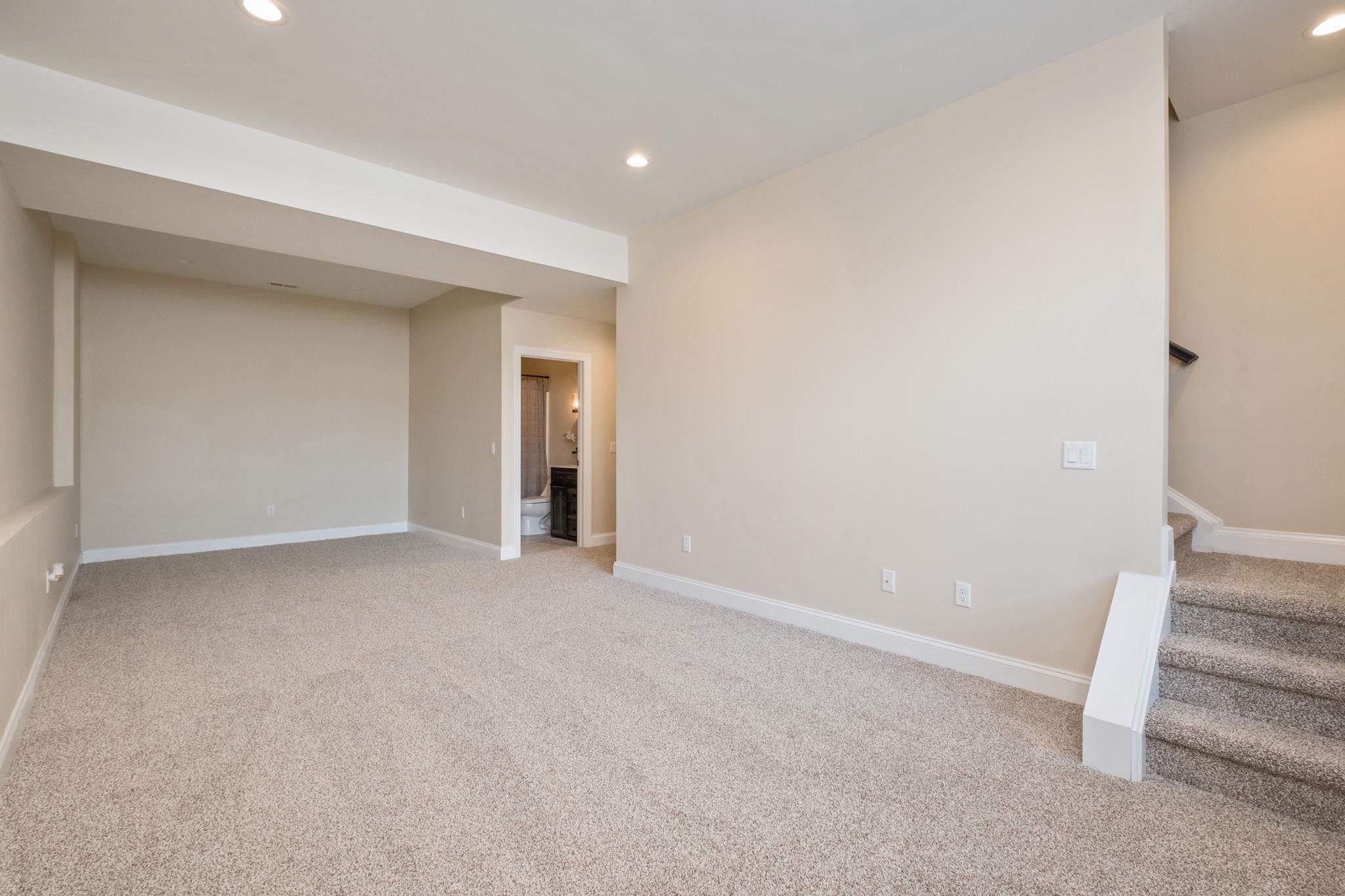 327 BLUE STONE HILLS DR, HARRISONBURG, Virginia 22801, 4 Bedrooms Bedrooms, ,4 BathroomsBathrooms,Residential,327 BLUE STONE HILLS DR,678316 MLS # 678316