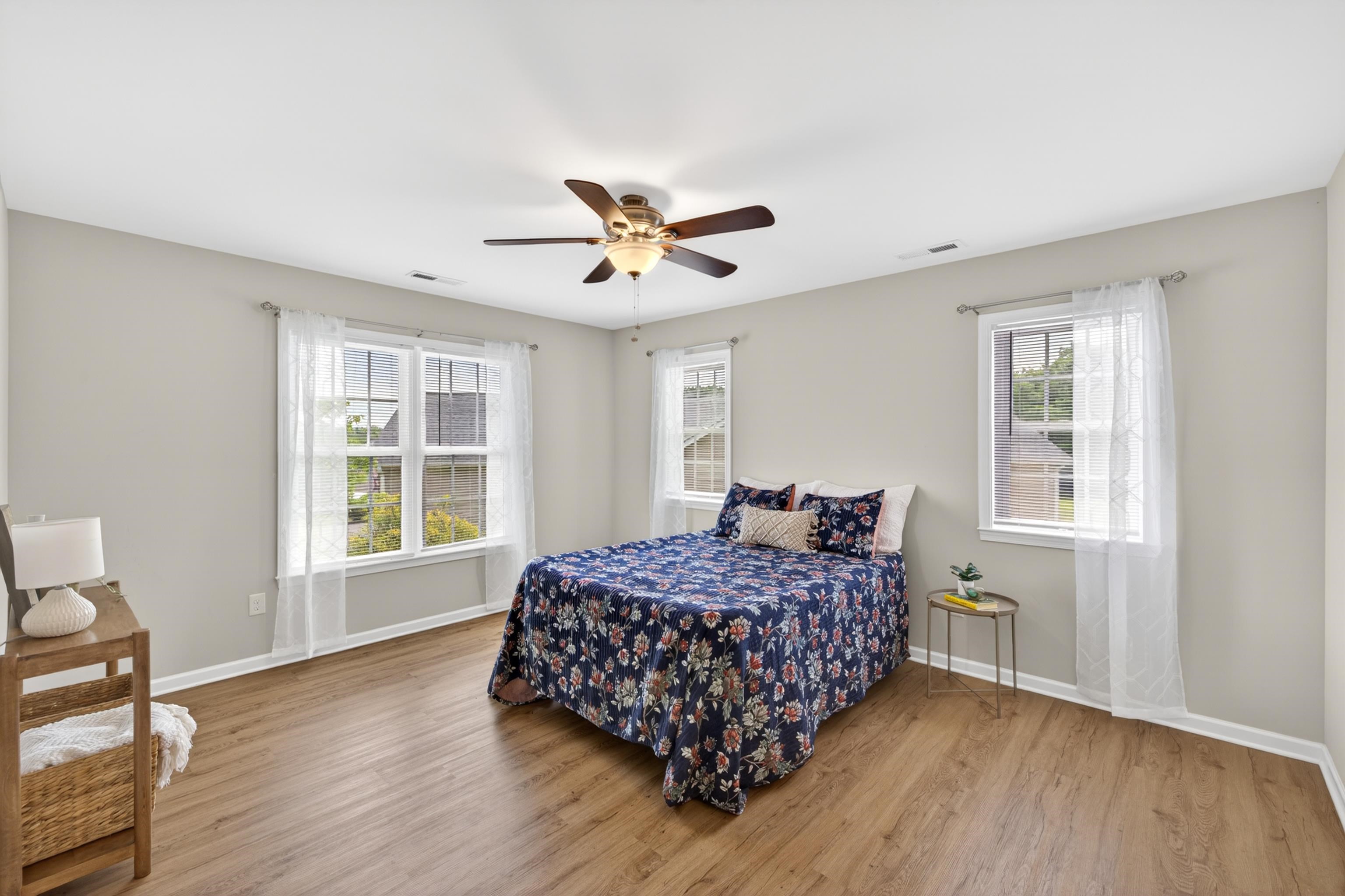 26 OAK VIEW DR, STAUNTON, Virginia 24401, 3 Bedrooms Bedrooms, ,2 BathroomsBathrooms,Residential,26 OAK VIEW DR,678318 MLS # 678318