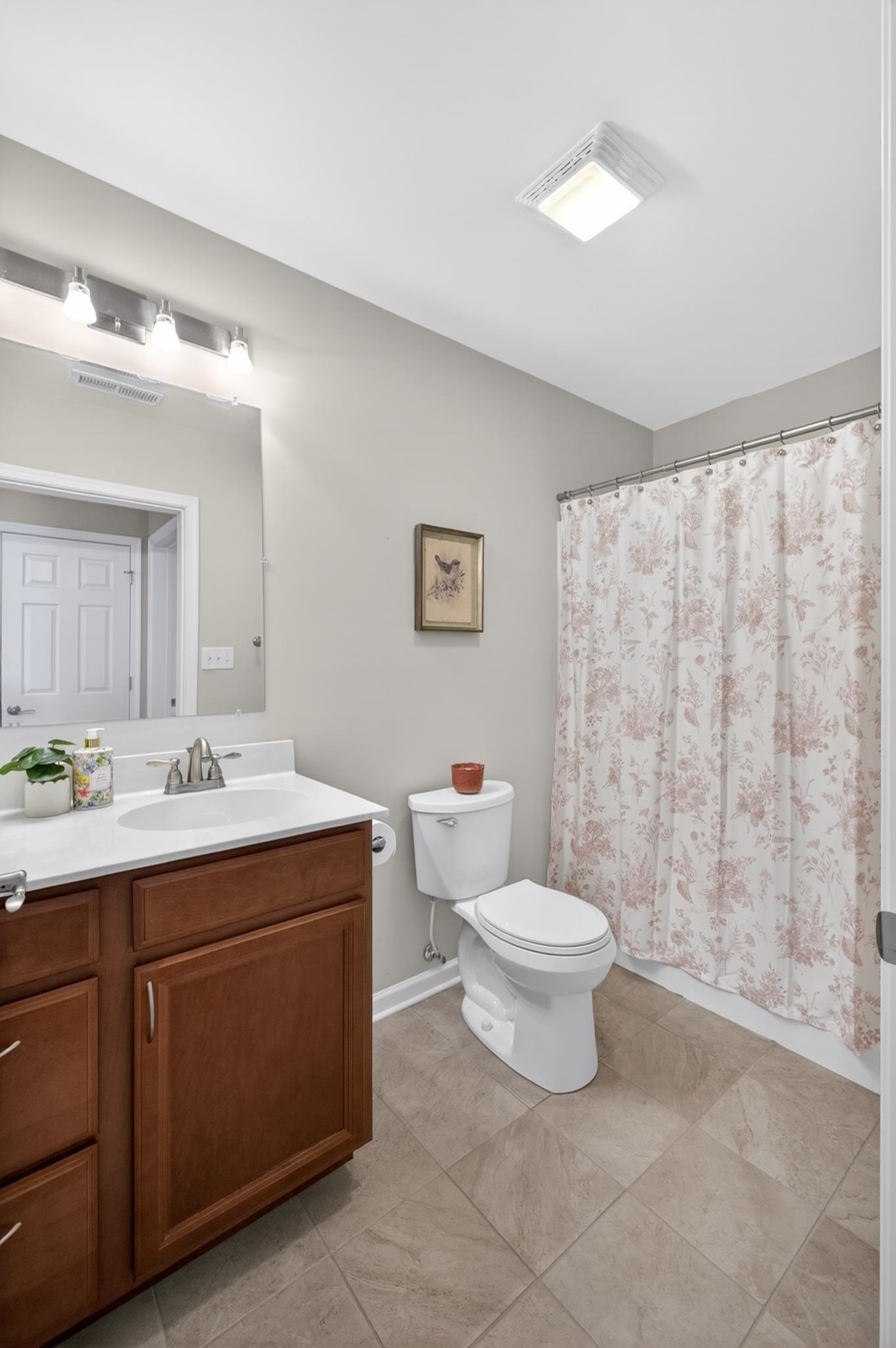 26 OAK VIEW DR, STAUNTON, Virginia 24401, 3 Bedrooms Bedrooms, ,2 BathroomsBathrooms,Residential,26 OAK VIEW DR,678318 MLS # 678318