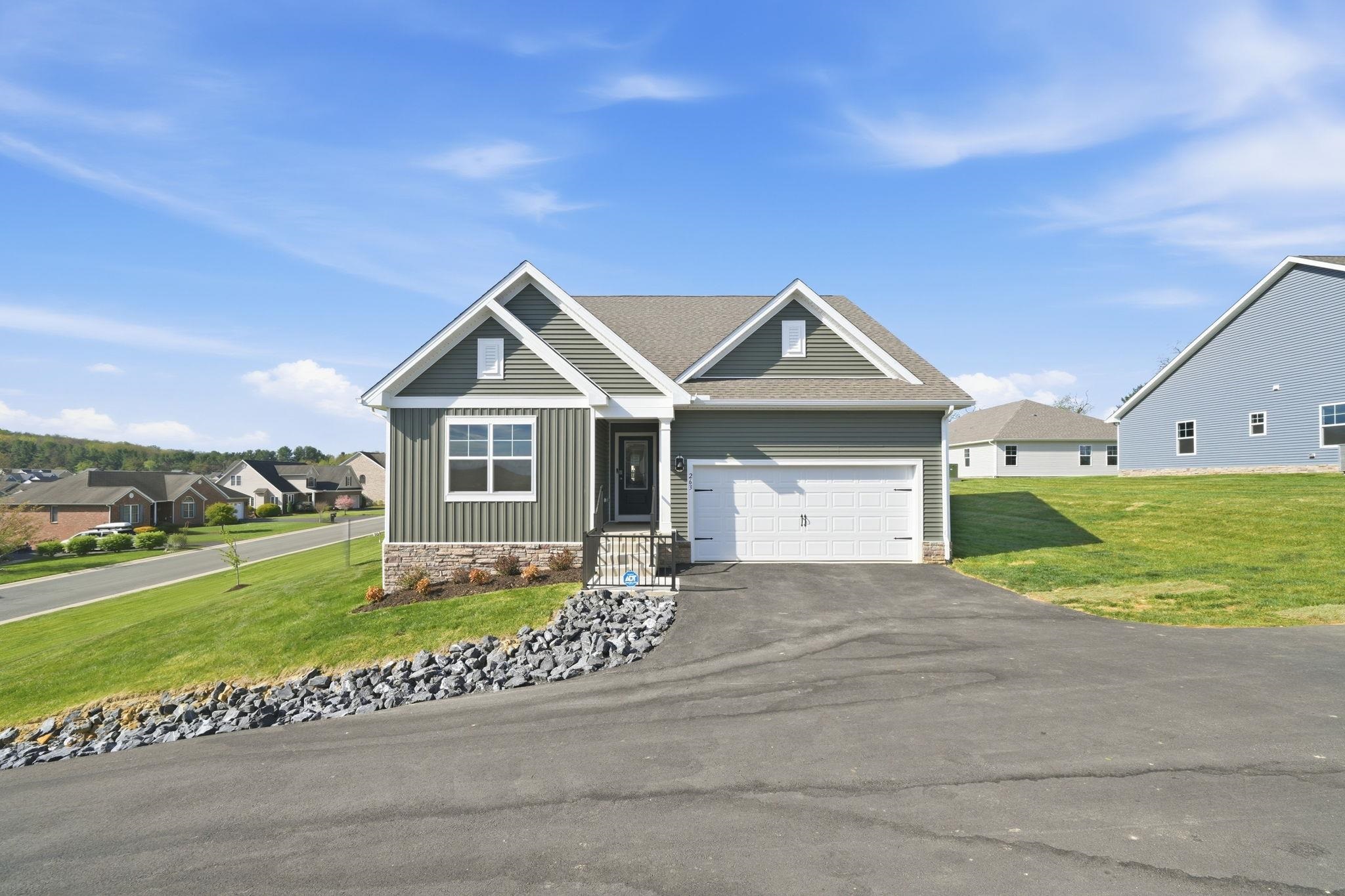 263 HEATHER LN, STAUNTON, Virginia 24401, 4 Bedrooms Bedrooms, ,2 BathroomsBathrooms,Residential,263 HEATHER LN,678325 MLS # 678325 263 HEATHER LN, STAUNTON, Virginia 24401, 4 Bedrooms Bedrooms, ,2 BathroomsBathrooms,Residential,263 HEATHER LN,678325 MLS # 678325