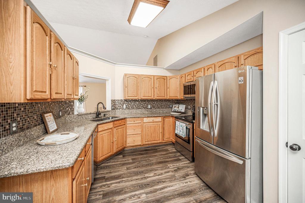 305 BIRDIE RD, LOCUST GROVE, Virginia 22508, 4 Bedrooms Bedrooms, ,3 BathroomsBathrooms,Residential,305 BIRDIE RD,VAOR2013924 MLS # VAOR2013924 305 BIRDIE RD, LOCUST GROVE, Virginia 22508, 4 Bedrooms Bedrooms, ,3 BathroomsBathrooms,Residential,305 BIRDIE RD,VAOR2013924 MLS # VAOR2013924