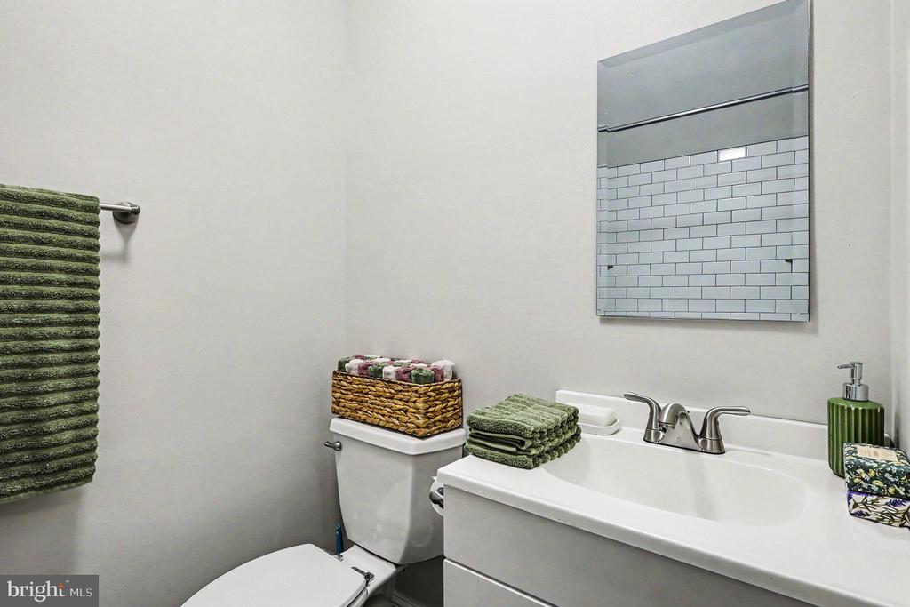 3085 INDIAN RUN RD, AMISSVILLE, Virginia 20106, 3 Bedrooms Bedrooms, ,2 BathroomsBathrooms,Residential,3085 INDIAN RUN RD,VACU2013662 MLS # VACU2013662 3085 INDIAN RUN RD, AMISSVILLE, Virginia 20106, 3 Bedrooms Bedrooms, ,2 BathroomsBathrooms,Residential,3085 INDIAN RUN RD,VACU2013662 MLS # VACU2013662