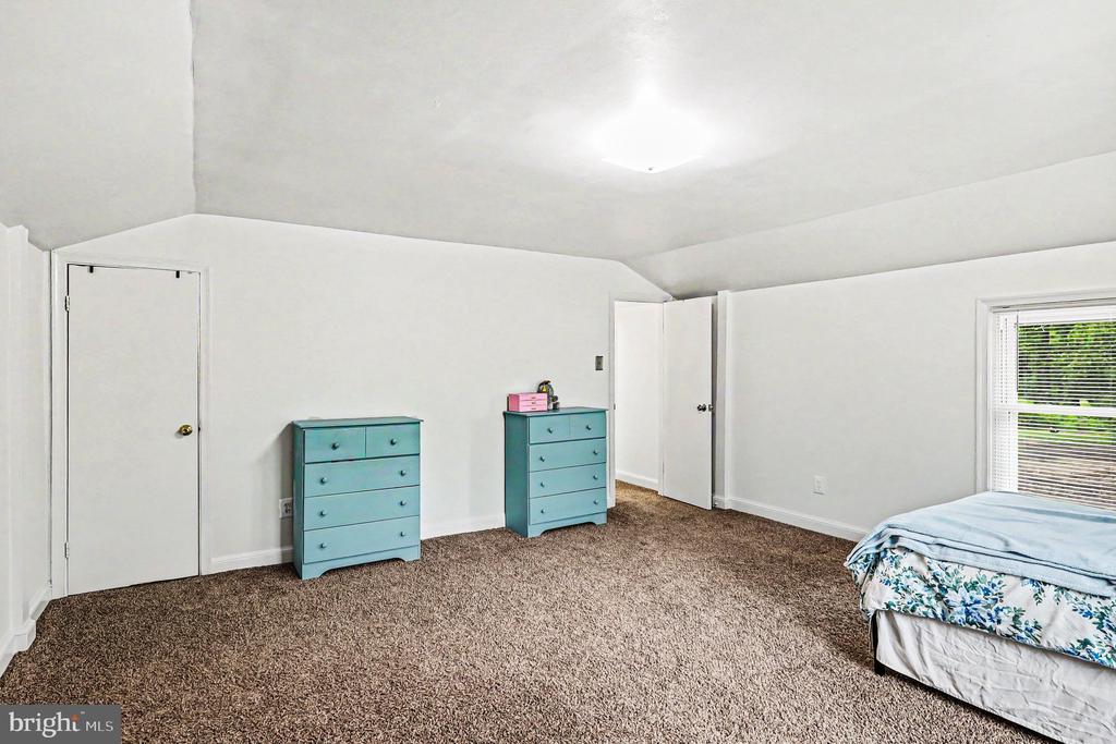 3085 INDIAN RUN RD, AMISSVILLE, Virginia 20106, 3 Bedrooms Bedrooms, ,2 BathroomsBathrooms,Residential,3085 INDIAN RUN RD,VACU2013662 MLS # VACU2013662 3085 INDIAN RUN RD, AMISSVILLE, Virginia 20106, 3 Bedrooms Bedrooms, ,2 BathroomsBathrooms,Residential,3085 INDIAN RUN RD,VACU2013662 MLS # VACU2013662
