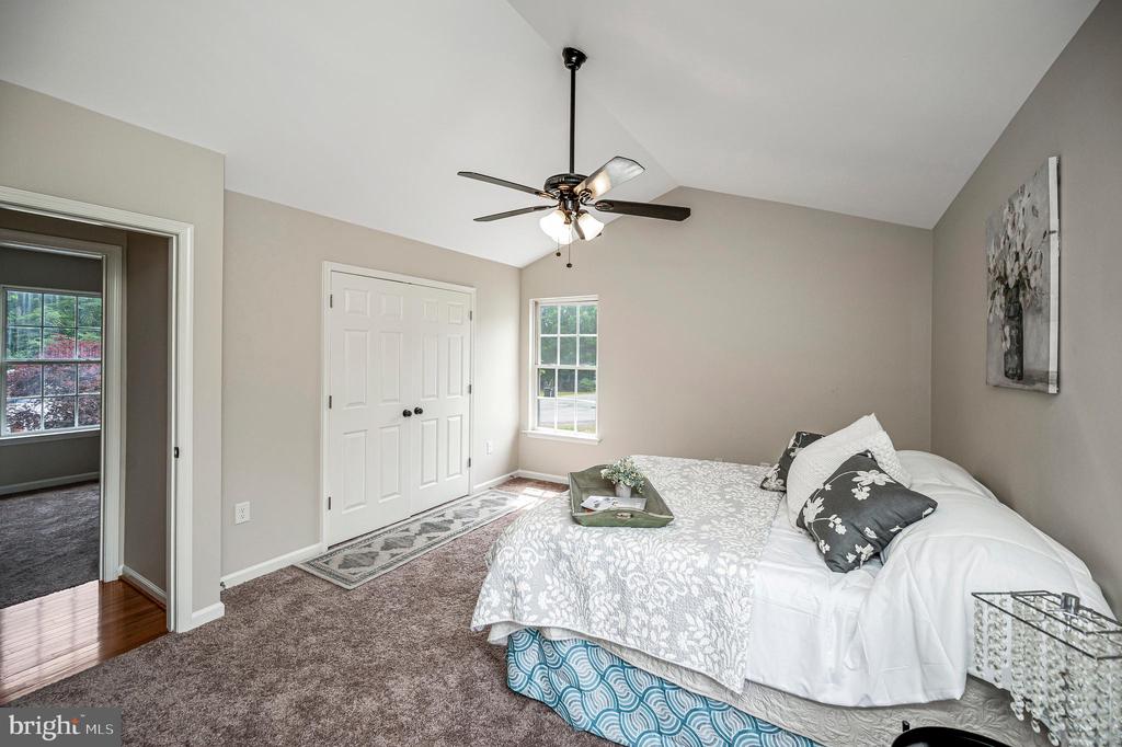 5706 E POINT CIR, SPOTSYLVANIA, Virginia 22551, 4 Bedrooms Bedrooms, ,2 BathroomsBathrooms,Residential,5706 E POINT CIR,VASP2042162 MLS # VASP2042162 5706 E POINT CIR, SPOTSYLVANIA, Virginia 22551, 4 Bedrooms Bedrooms, ,2 BathroomsBathrooms,Residential,5706 E POINT CIR,VASP2042162 MLS # VASP2042162