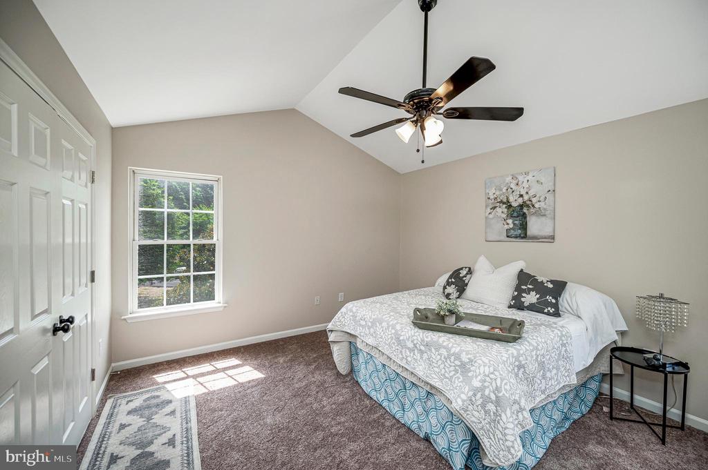5706 E POINT CIR, SPOTSYLVANIA, Virginia 22551, 4 Bedrooms Bedrooms, ,2 BathroomsBathrooms,Residential,5706 E POINT CIR,VASP2042162 MLS # VASP2042162 5706 E POINT CIR, SPOTSYLVANIA, Virginia 22551, 4 Bedrooms Bedrooms, ,2 BathroomsBathrooms,Residential,5706 E POINT CIR,VASP2042162 MLS # VASP2042162