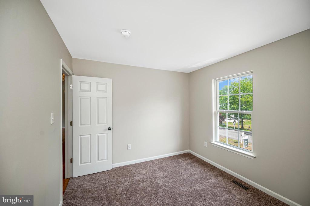 5706 E POINT CIR, SPOTSYLVANIA, Virginia 22551, 4 Bedrooms Bedrooms, ,2 BathroomsBathrooms,Residential,5706 E POINT CIR,VASP2042162 MLS # VASP2042162 5706 E POINT CIR, SPOTSYLVANIA, Virginia 22551, 4 Bedrooms Bedrooms, ,2 BathroomsBathrooms,Residential,5706 E POINT CIR,VASP2042162 MLS # VASP2042162