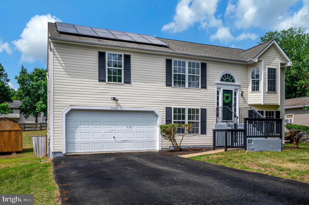 5706 E POINT CIR, SPOTSYLVANIA, Virginia 22551, 4 Bedrooms Bedrooms, ,2 BathroomsBathrooms,Residential,5706 E POINT CIR,VASP2042162 MLS # VASP2042162 5706 E POINT CIR, SPOTSYLVANIA, Virginia 22551, 4 Bedrooms Bedrooms, ,2 BathroomsBathrooms,Residential,5706 E POINT CIR,VASP2042162 MLS # VASP2042162
