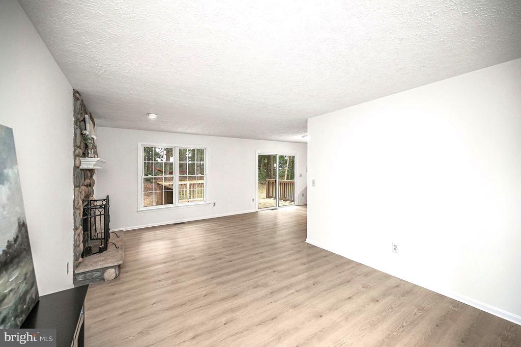 7301 SUNSET RIDGE CT, FREDERICKSBURG, Virginia 22407, 3 Bedrooms Bedrooms, ,2 BathroomsBathrooms,Residential,7301 SUNSET RIDGE CT,VASP2042636 MLS # VASP2042636