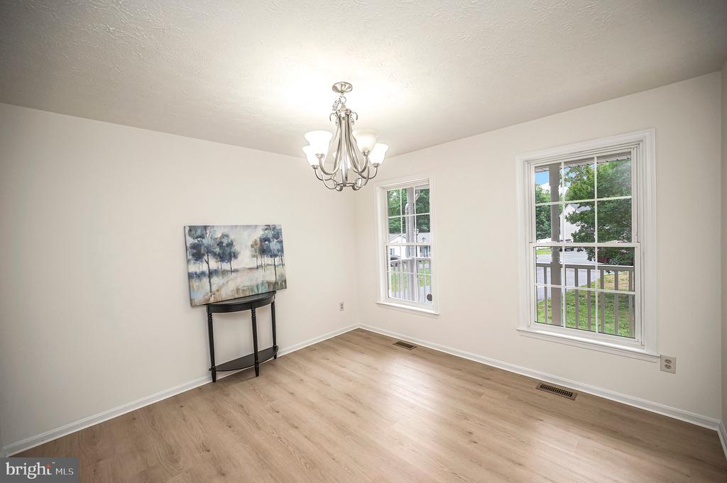 7301 SUNSET RIDGE CT, FREDERICKSBURG, Virginia 22407, 3 Bedrooms Bedrooms, ,2 BathroomsBathrooms,Residential,7301 SUNSET RIDGE CT,VASP2042636 MLS # VASP2042636
