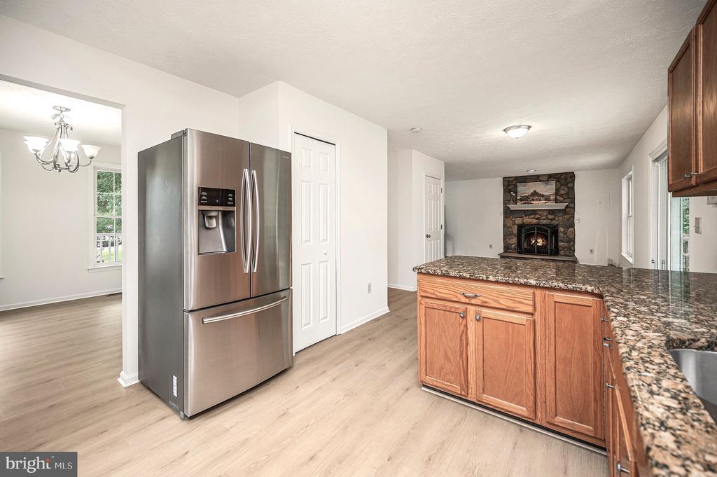 7301 SUNSET RIDGE CT, FREDERICKSBURG, Virginia 22407, 3 Bedrooms Bedrooms, ,2 BathroomsBathrooms,Residential,7301 SUNSET RIDGE CT,VASP2042636 MLS # VASP2042636